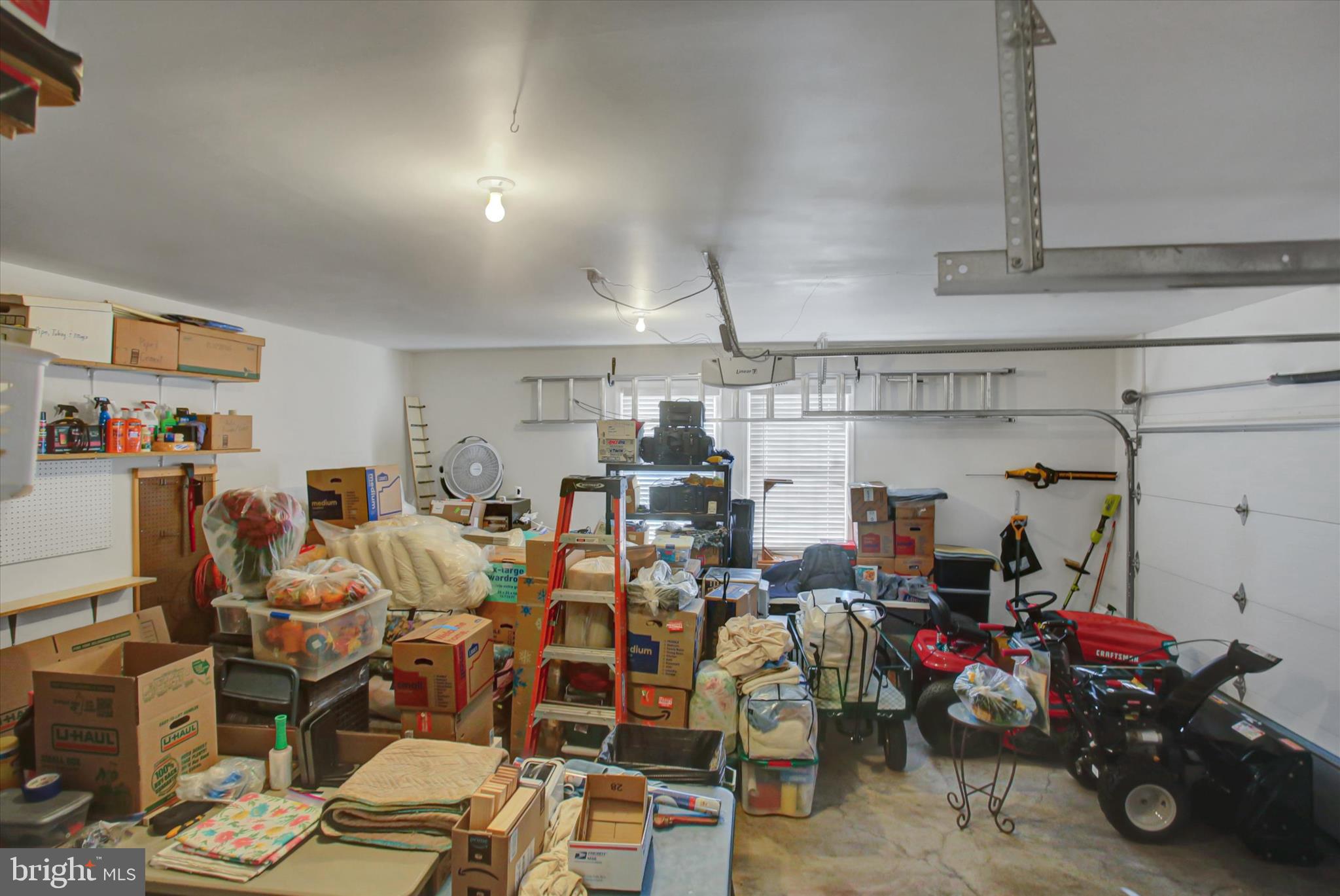 TOWN AND COUNTRY - Residential