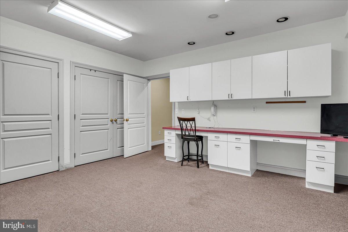 BANESWOOD - Residential