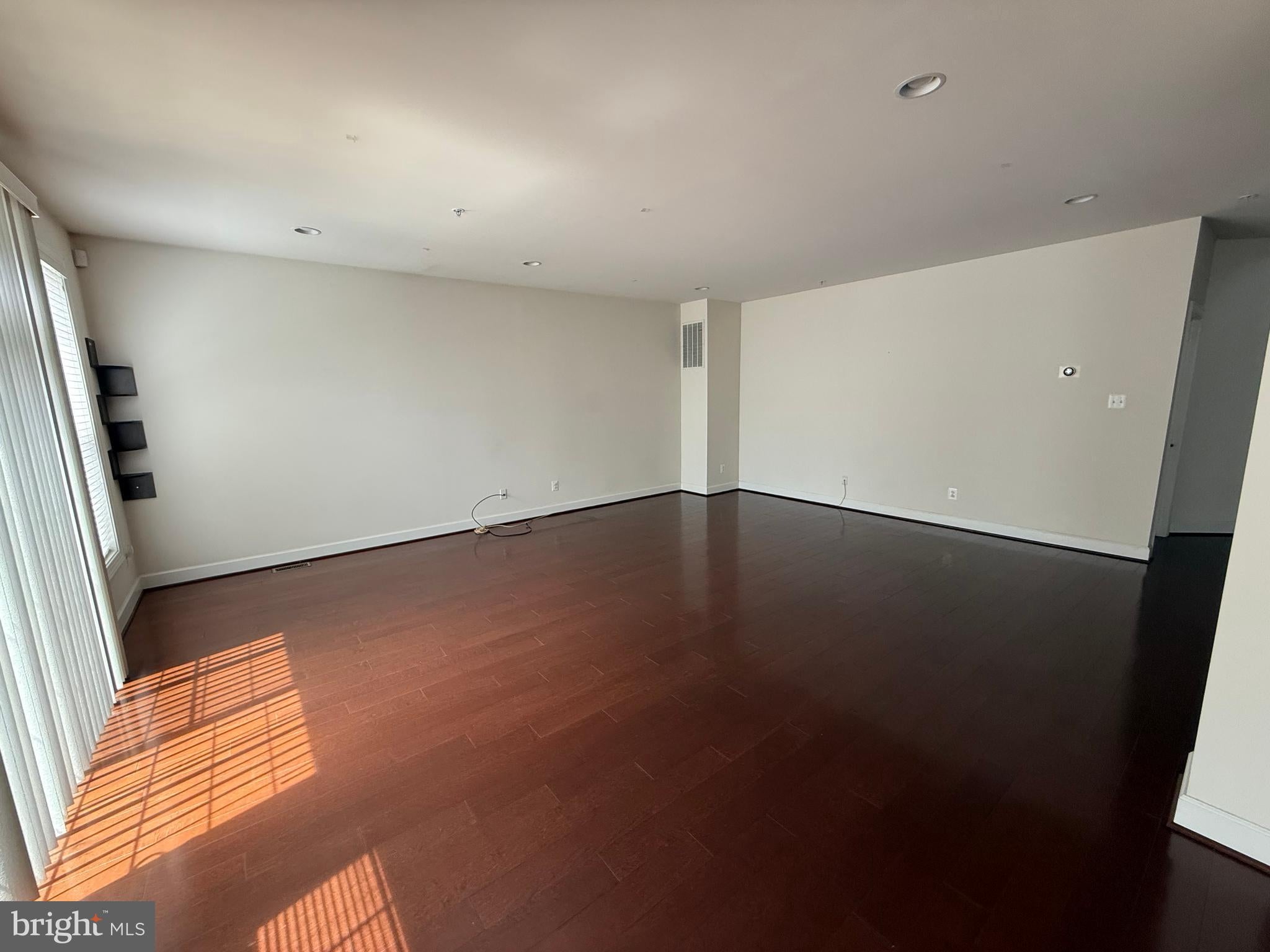 10905 FAIRMONT LANE