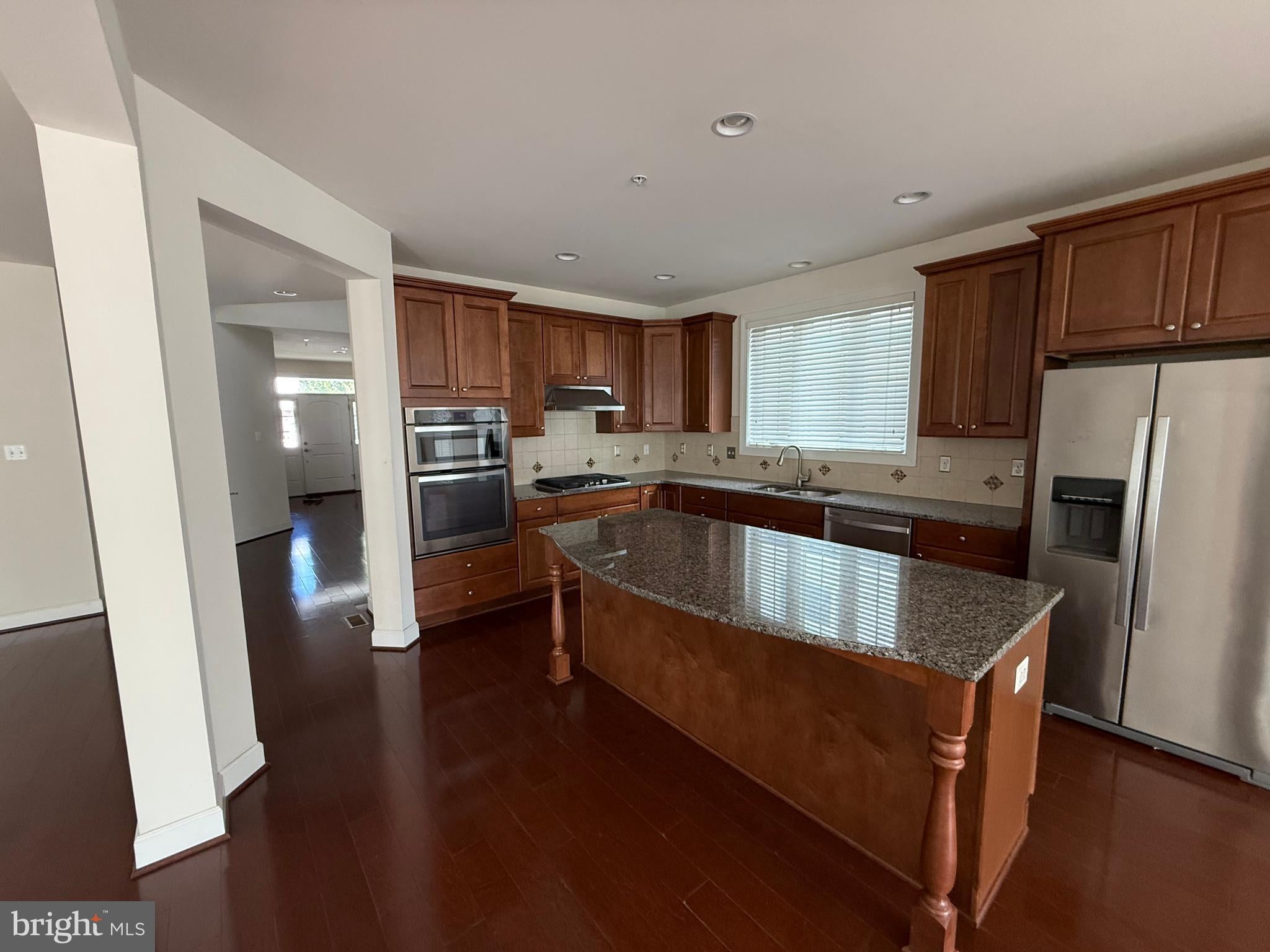10905 FAIRMONT LANE