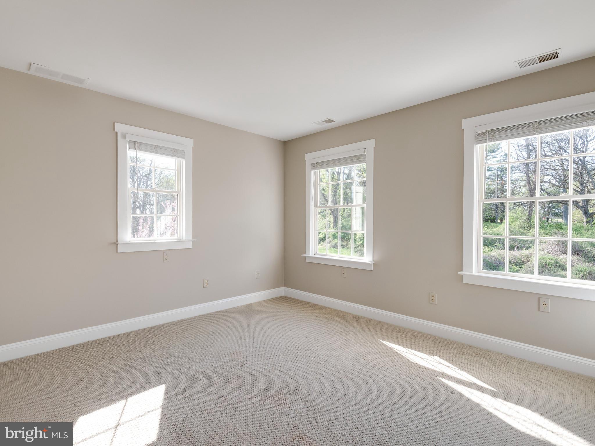 PENN FIELD - Residential