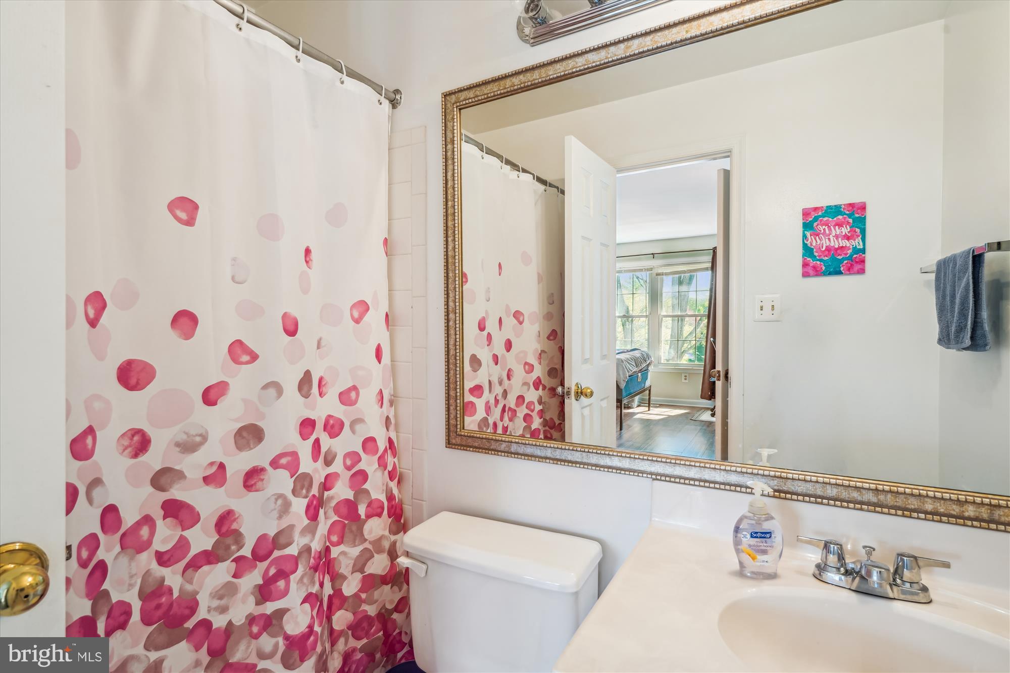 VILL AT MANCHESTER FARMS - Residential