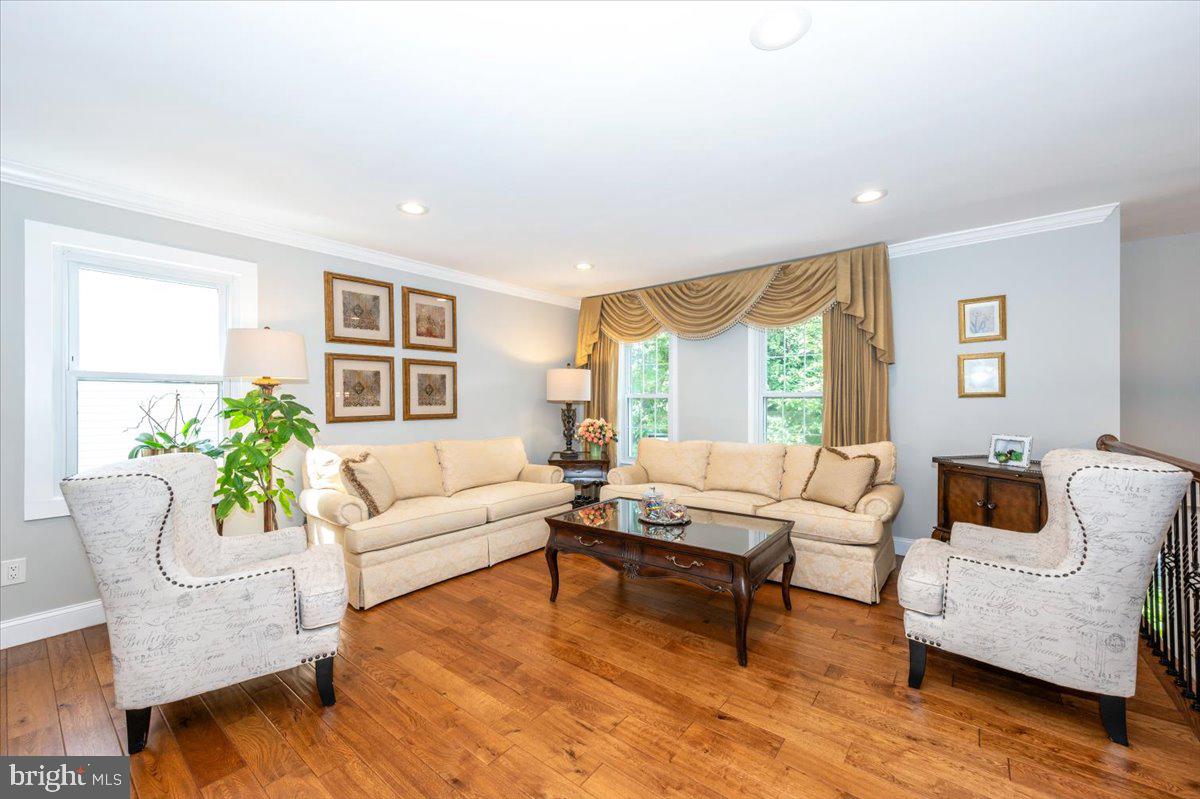 LONG BRANCH - Residential Lease