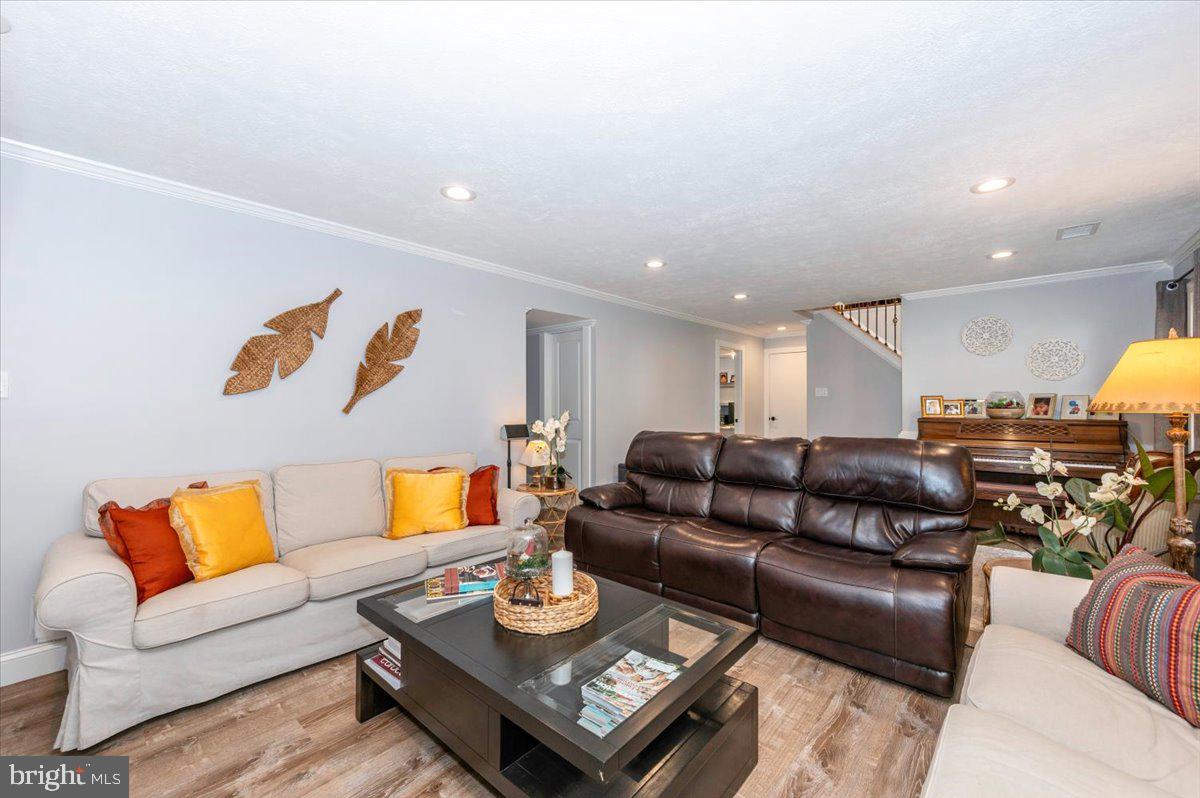 LONG BRANCH - Residential Lease