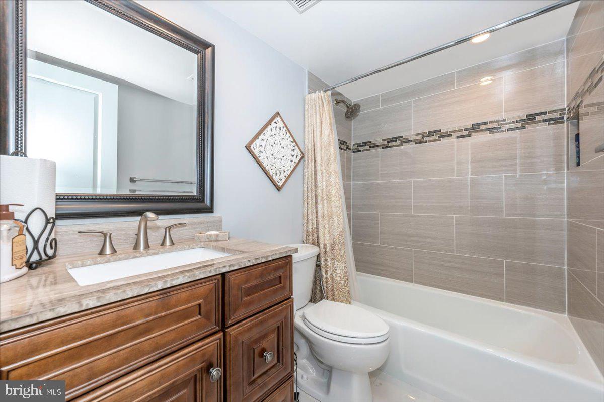 LONG BRANCH - Residential Lease