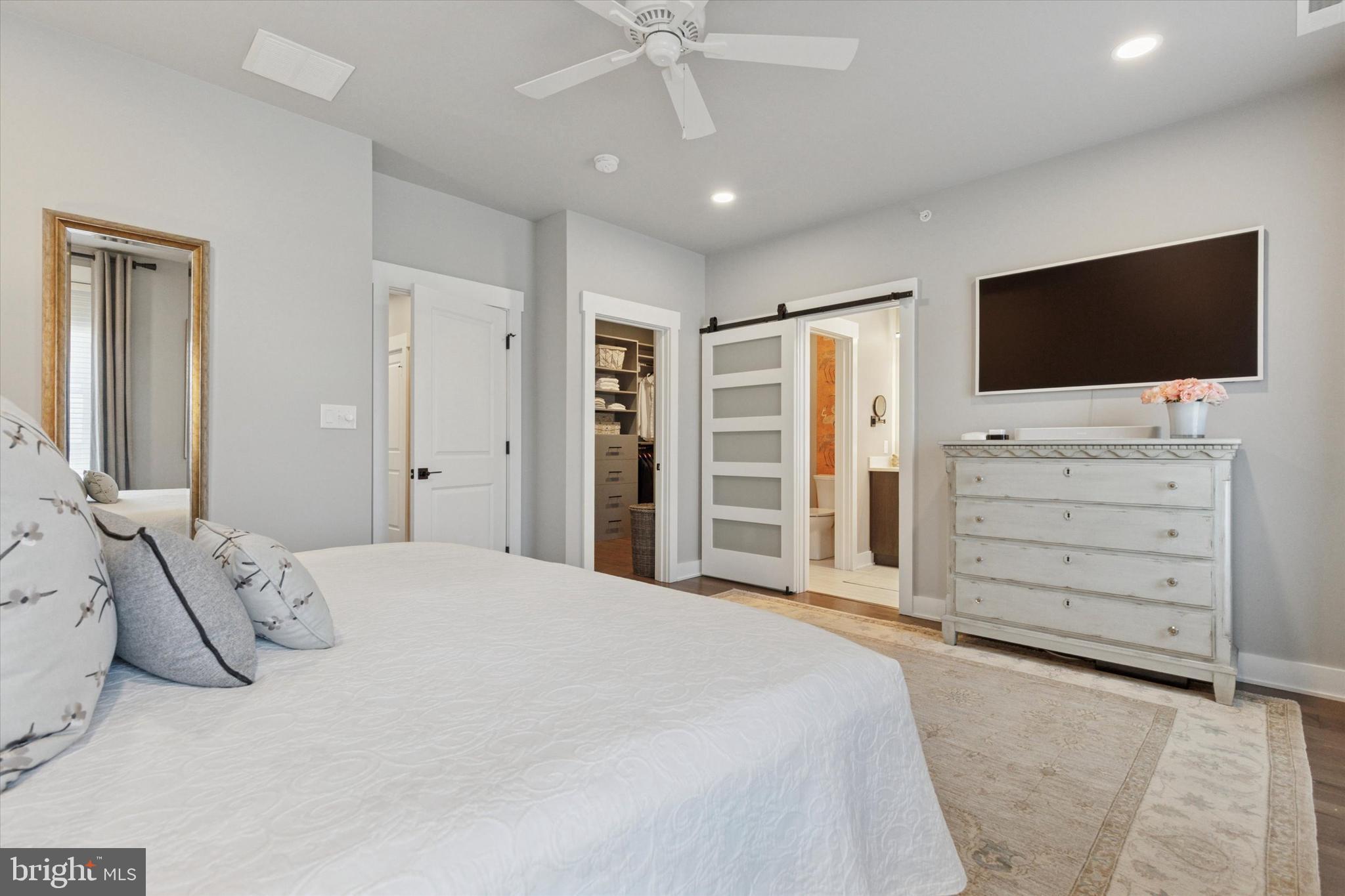 NEWTOWN WALK AT ELLIS PRESERVE - Residential