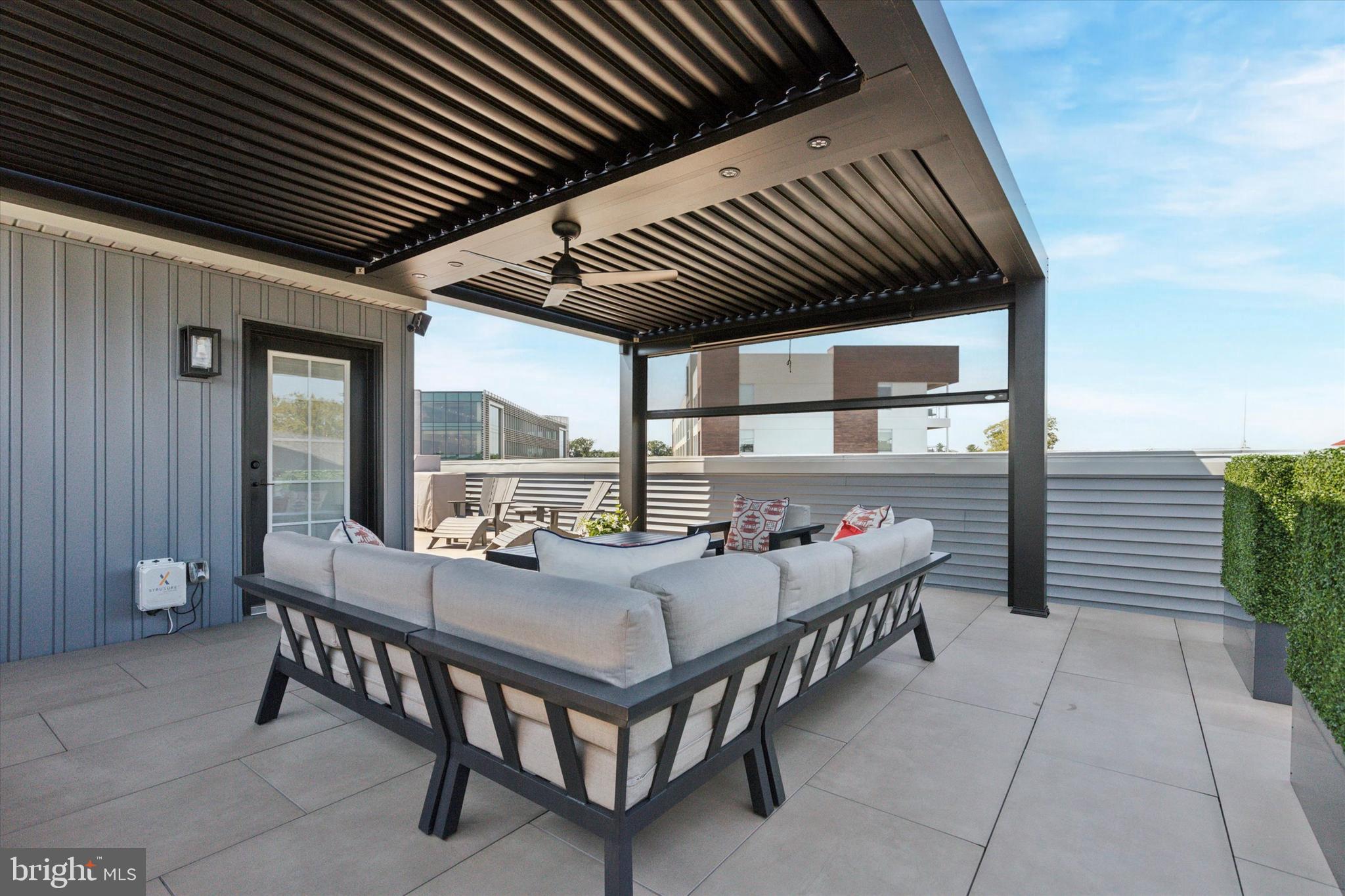 NEWTOWN WALK AT ELLIS PRESERVE - Residential