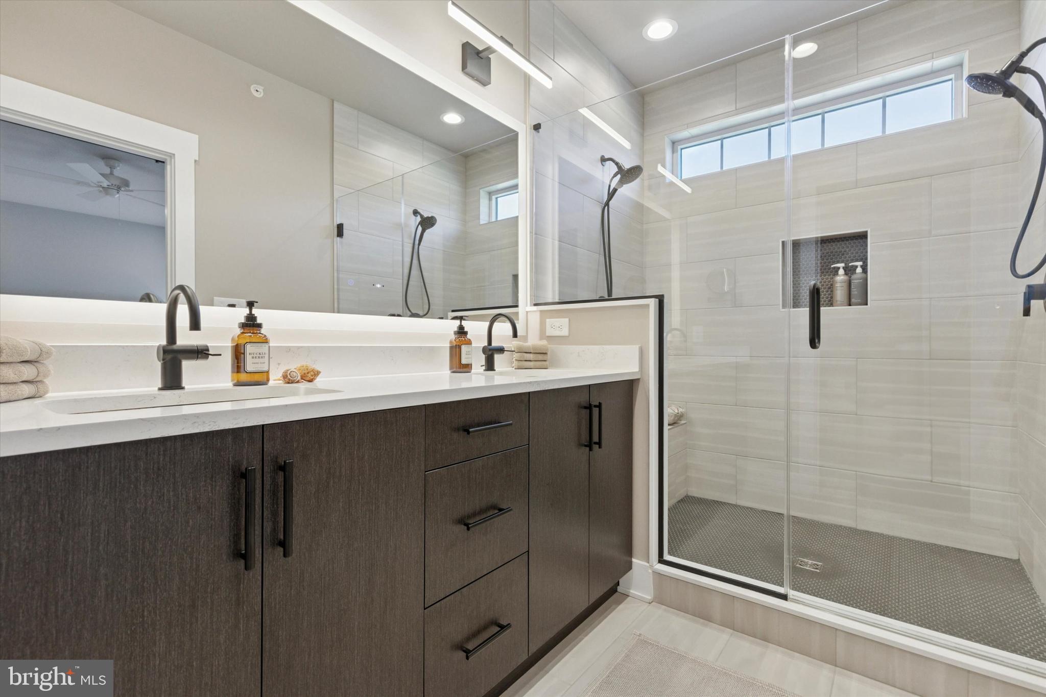 NEWTOWN WALK AT ELLIS PRESERVE - Residential