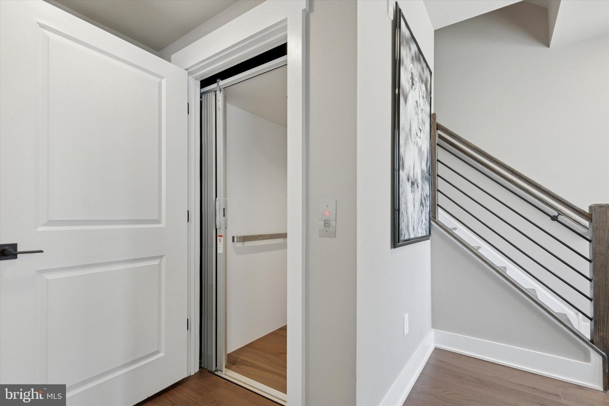 NEWTOWN WALK AT ELLIS PRESERVE - Residential