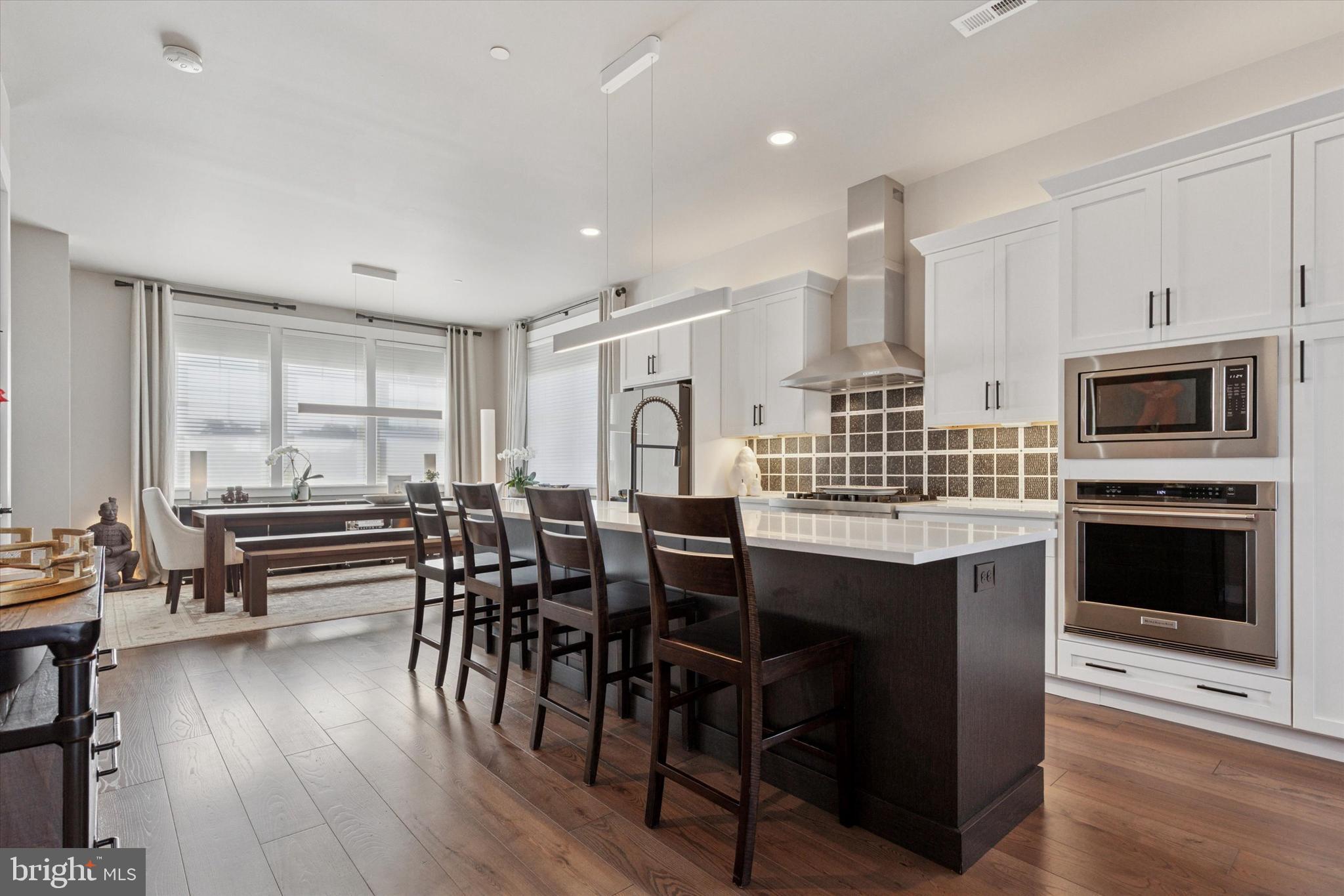 NEWTOWN WALK AT ELLIS PRESERVE - Residential