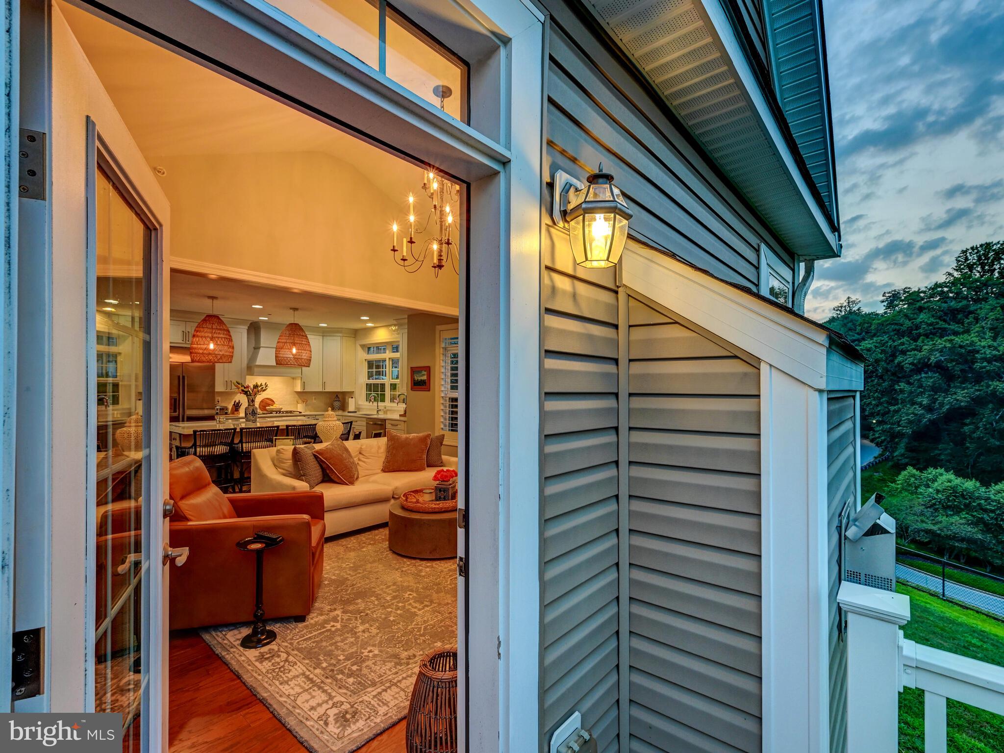 ROCKLAND RIDGE - Residential