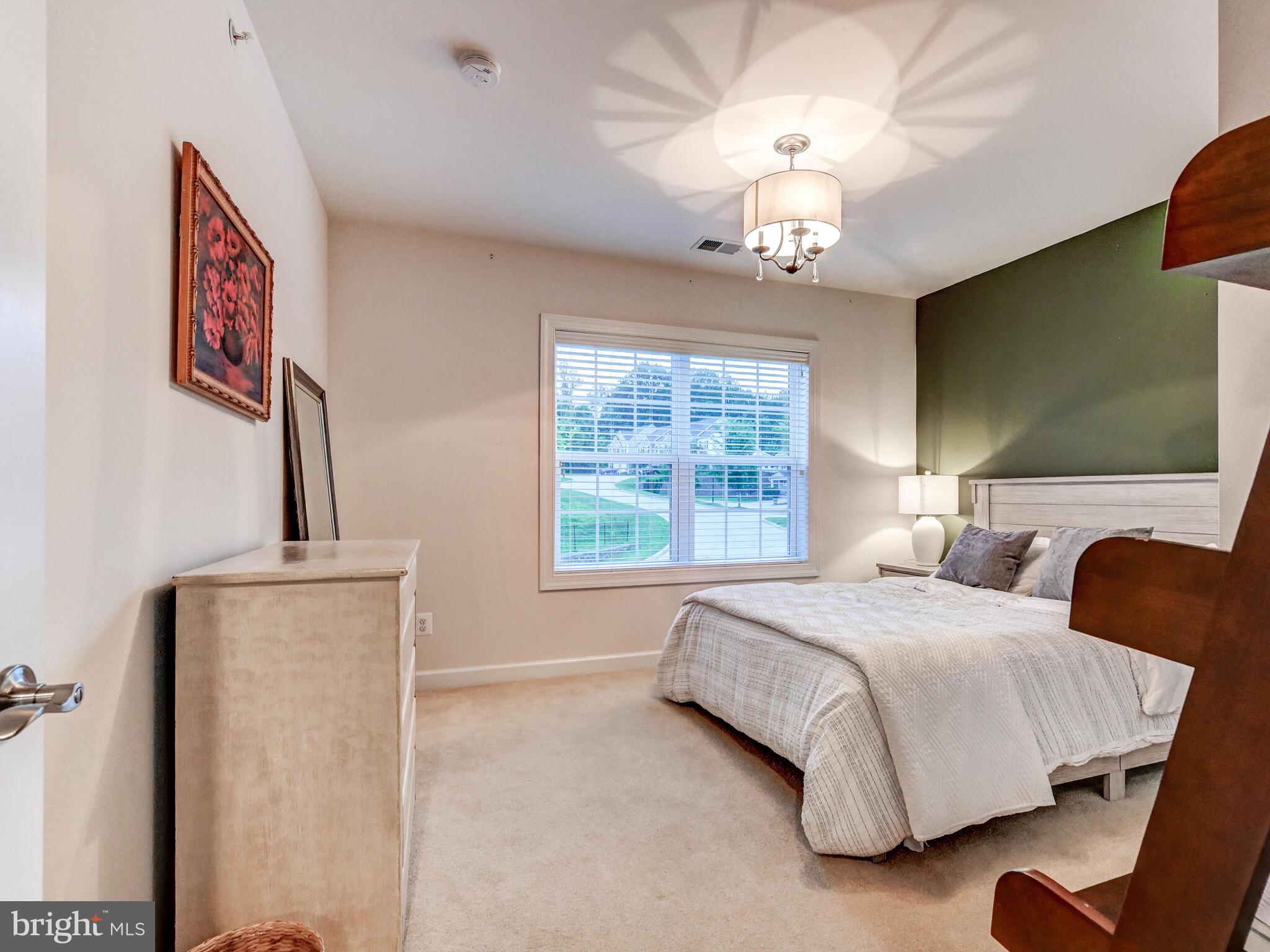 ROCKLAND RIDGE - Residential