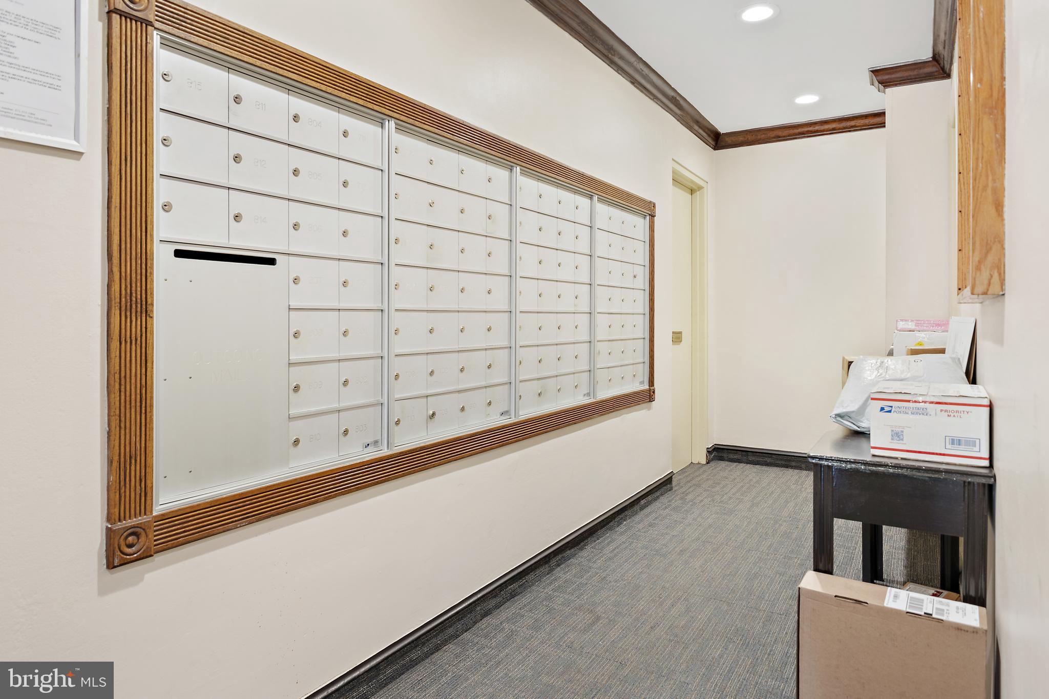 COLUMBIA - Residential