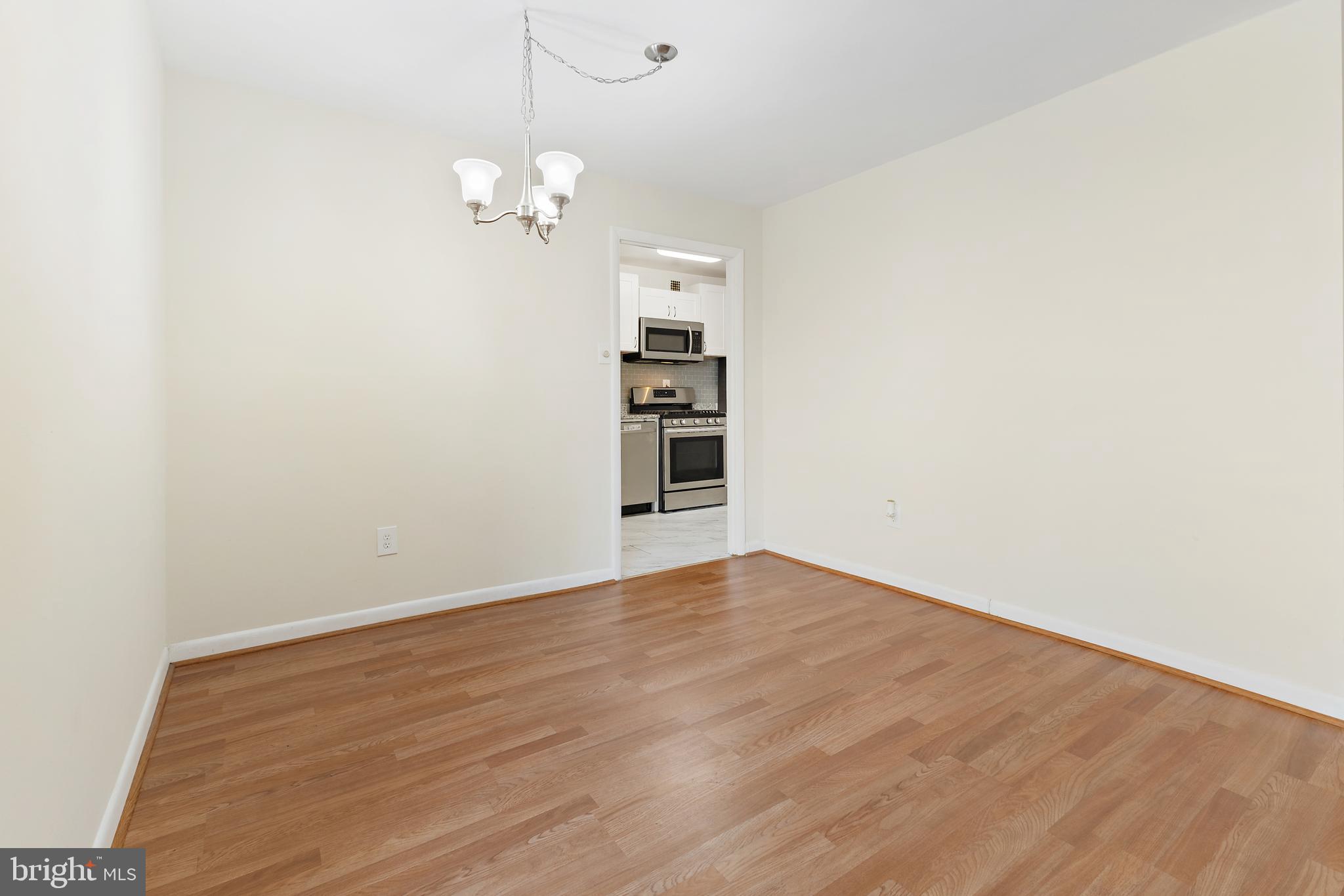 COLUMBIA - Residential