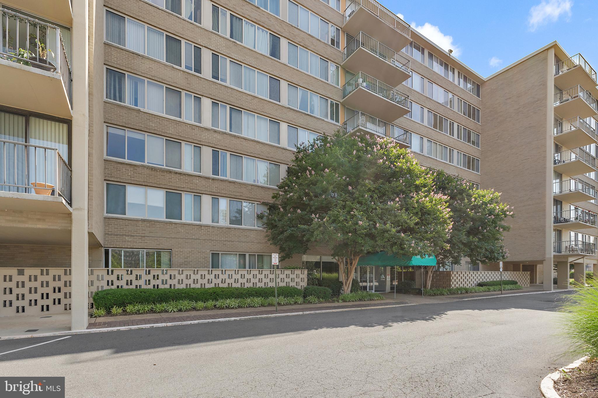 COLUMBIA - Residential