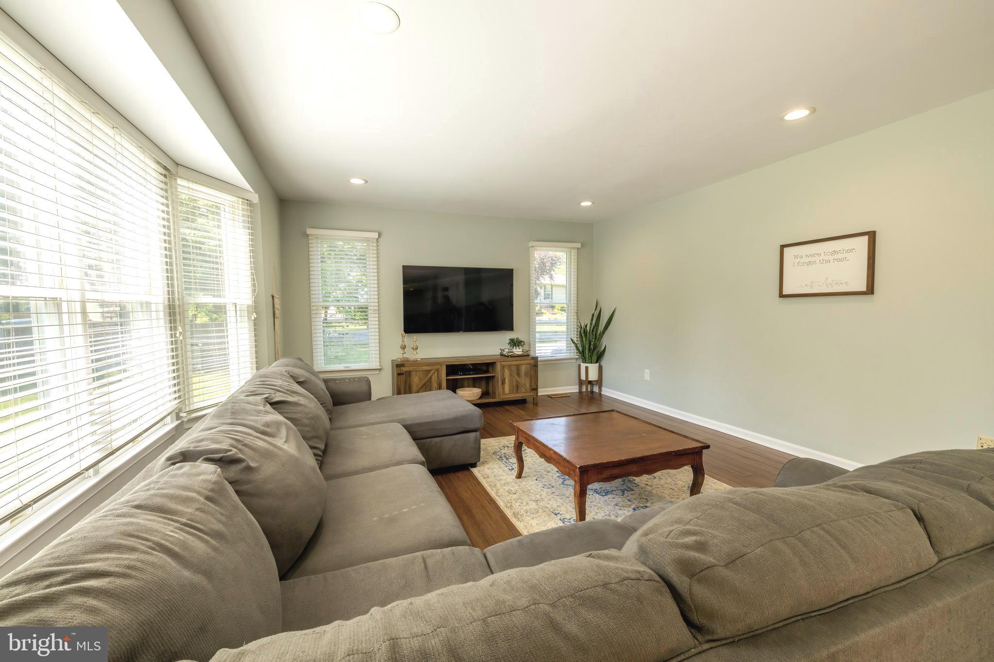 CLOVERFIELDS - Residential