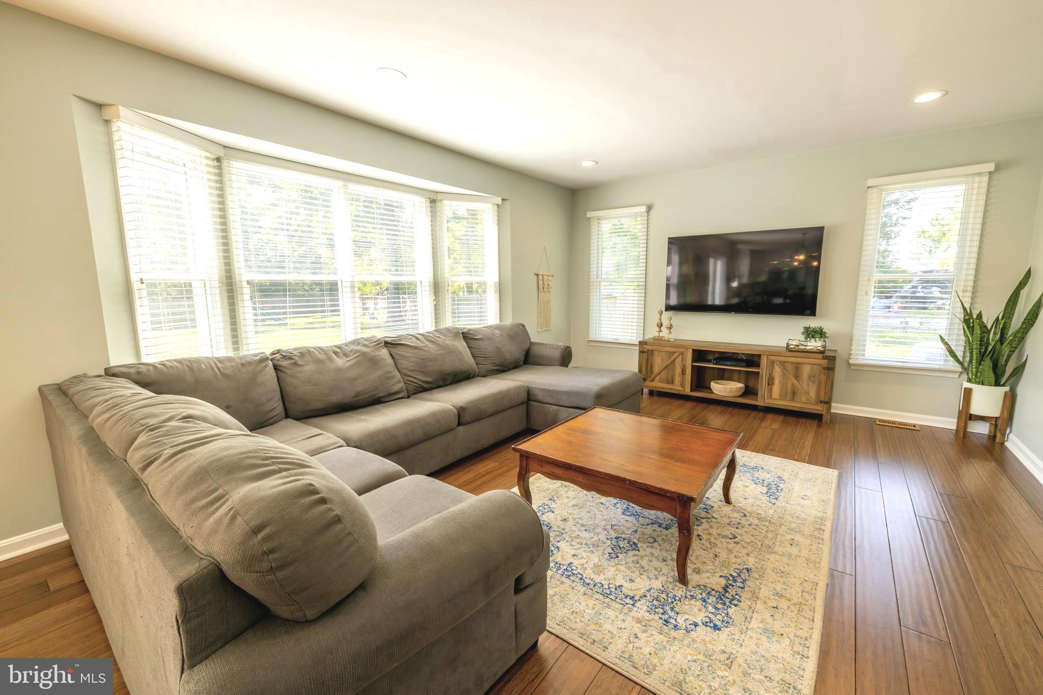 CLOVERFIELDS - Residential