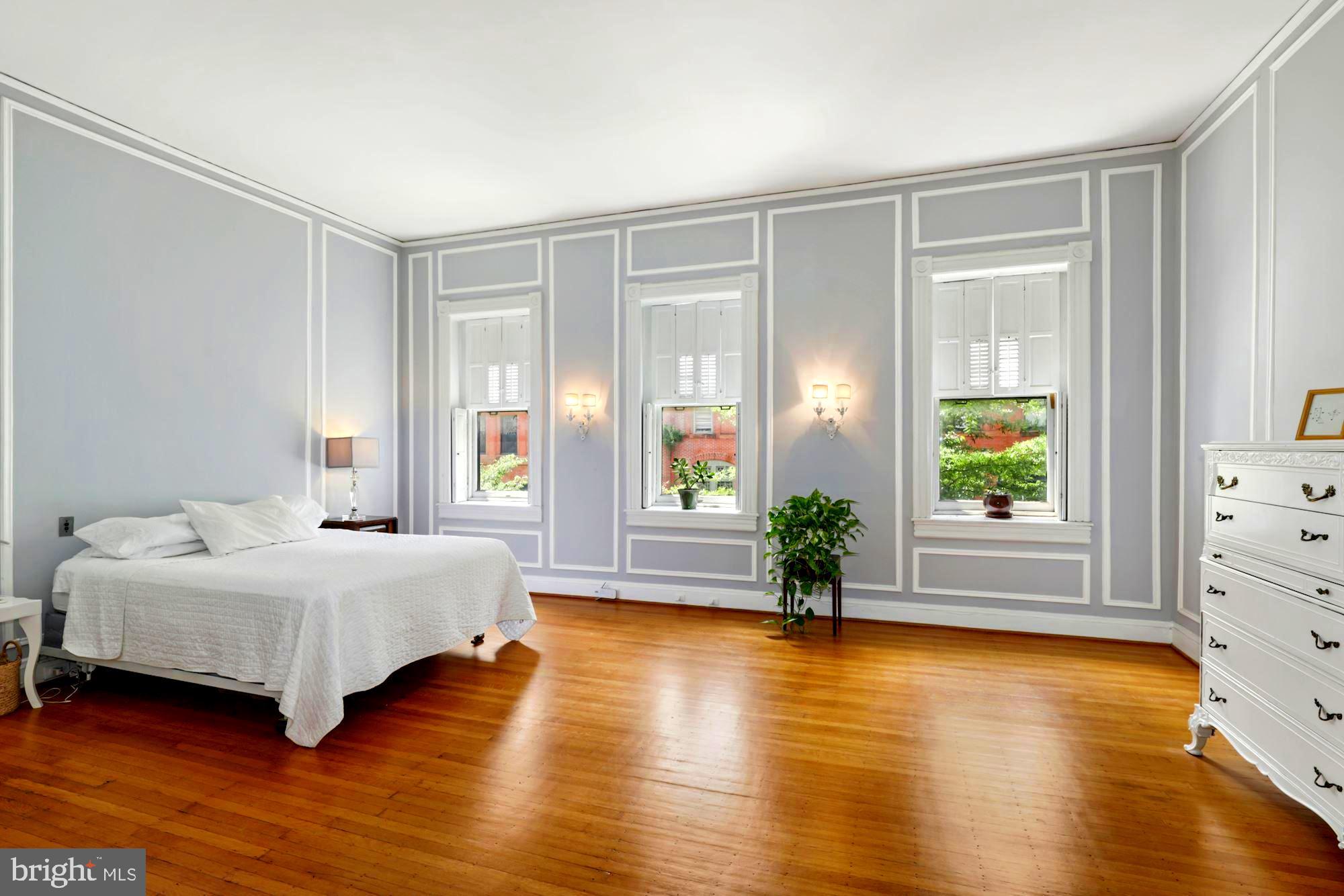 MOUNT VERNON PLACE HISTORIC DISTRICT - Residential