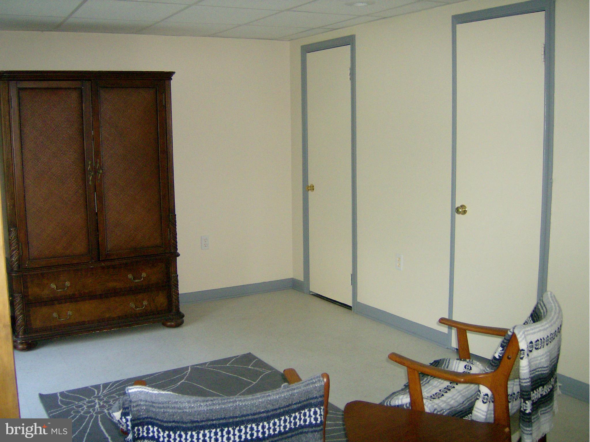 LAKE VILLAGE MANOR - Residential