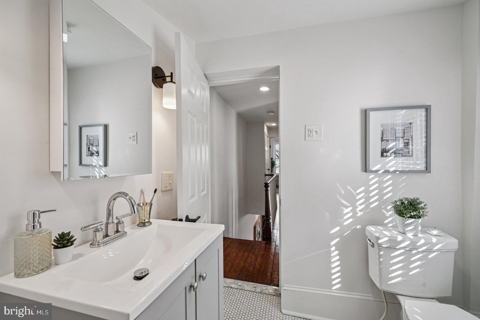 GRADUATE HOSPITAL - Residential