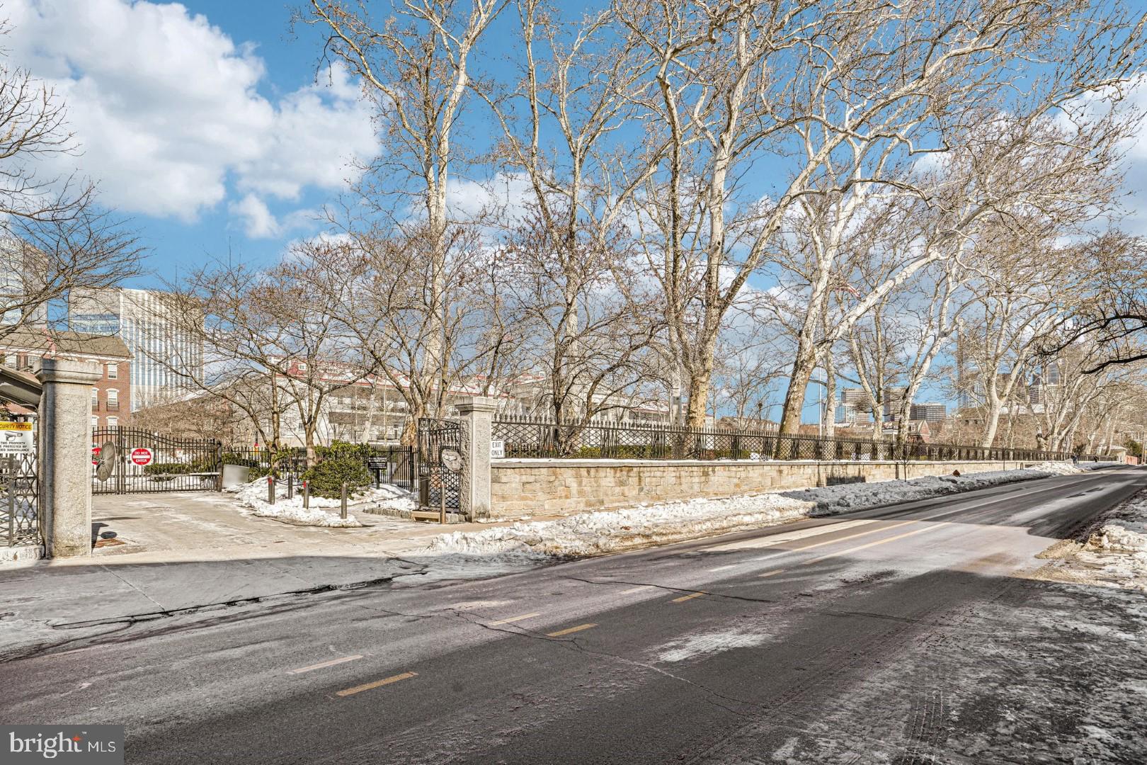 GRADUATE HOSPITAL - Residential