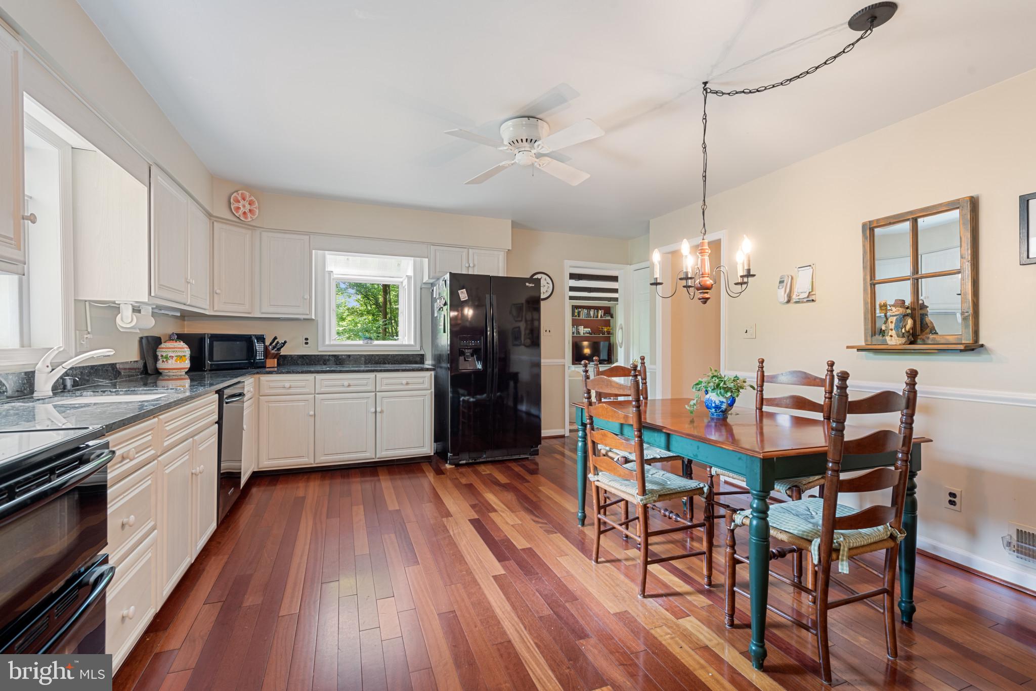 SUMMER HILL - Residential