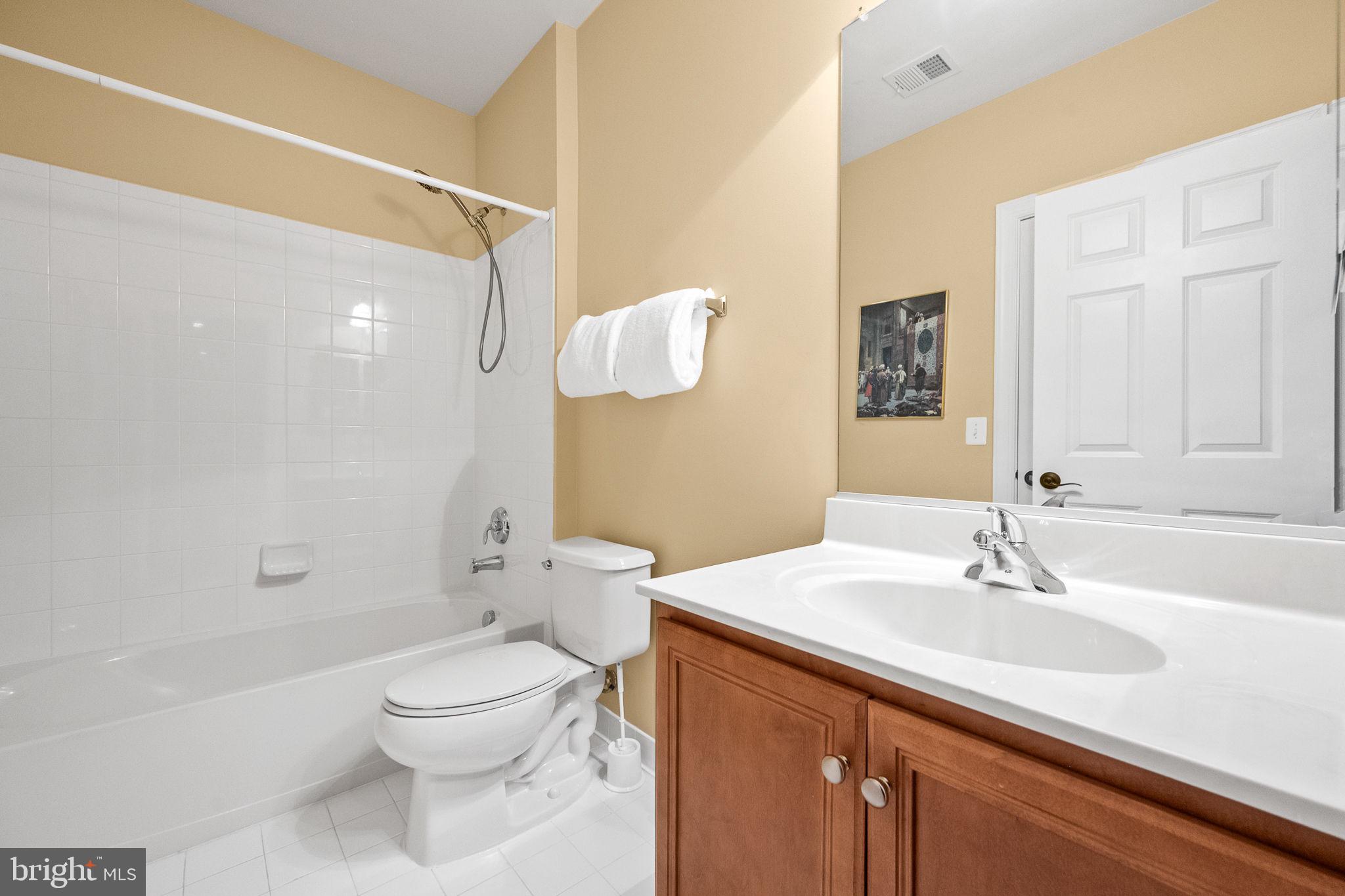 REGENCY AT DOMINION VALLEY - Residential