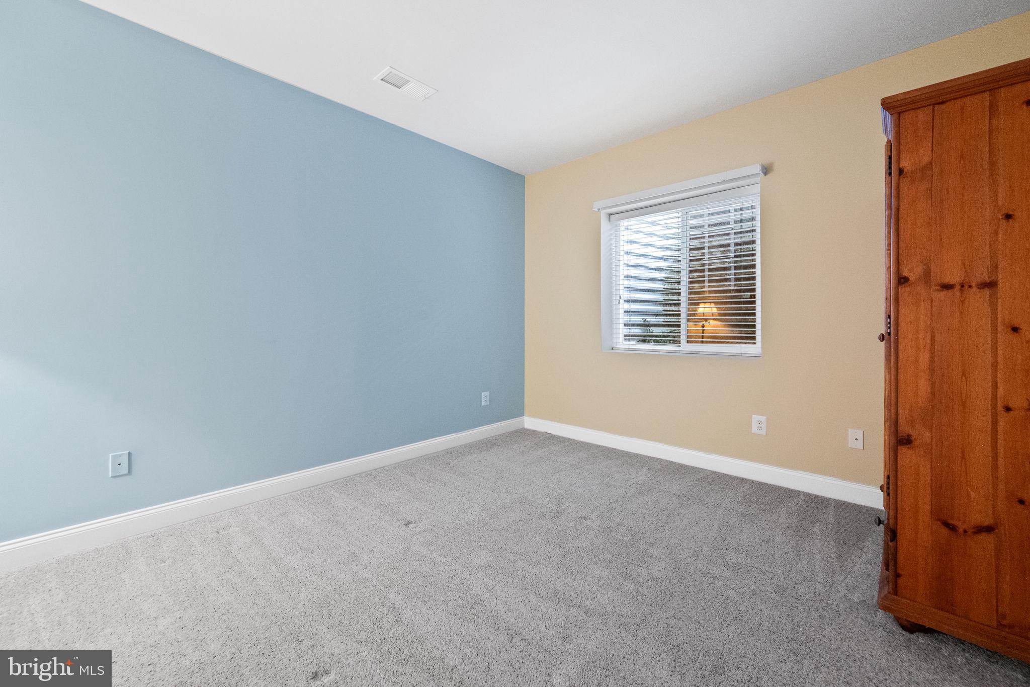 REGENCY AT DOMINION VALLEY - Residential