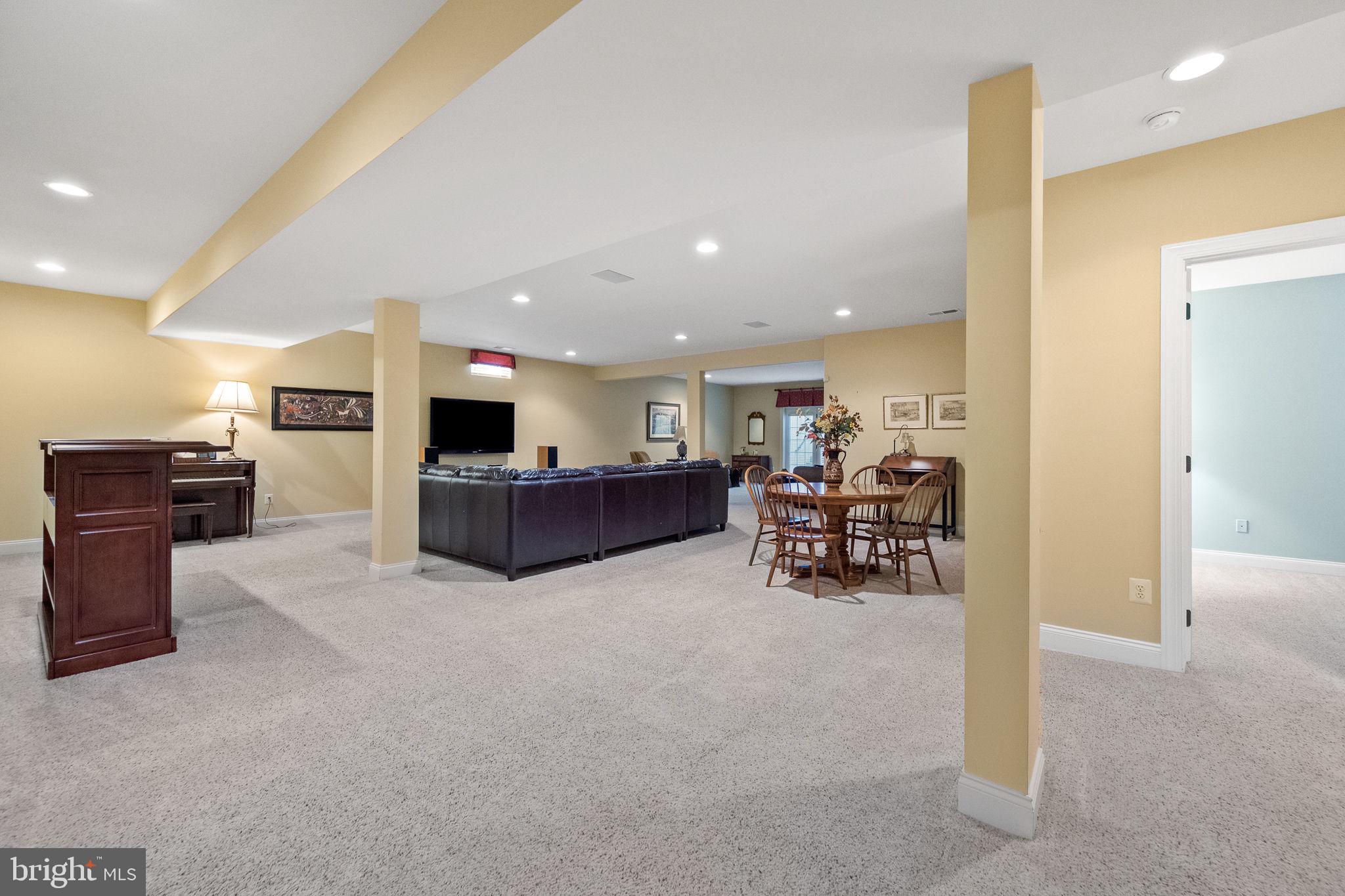 REGENCY AT DOMINION VALLEY - Residential