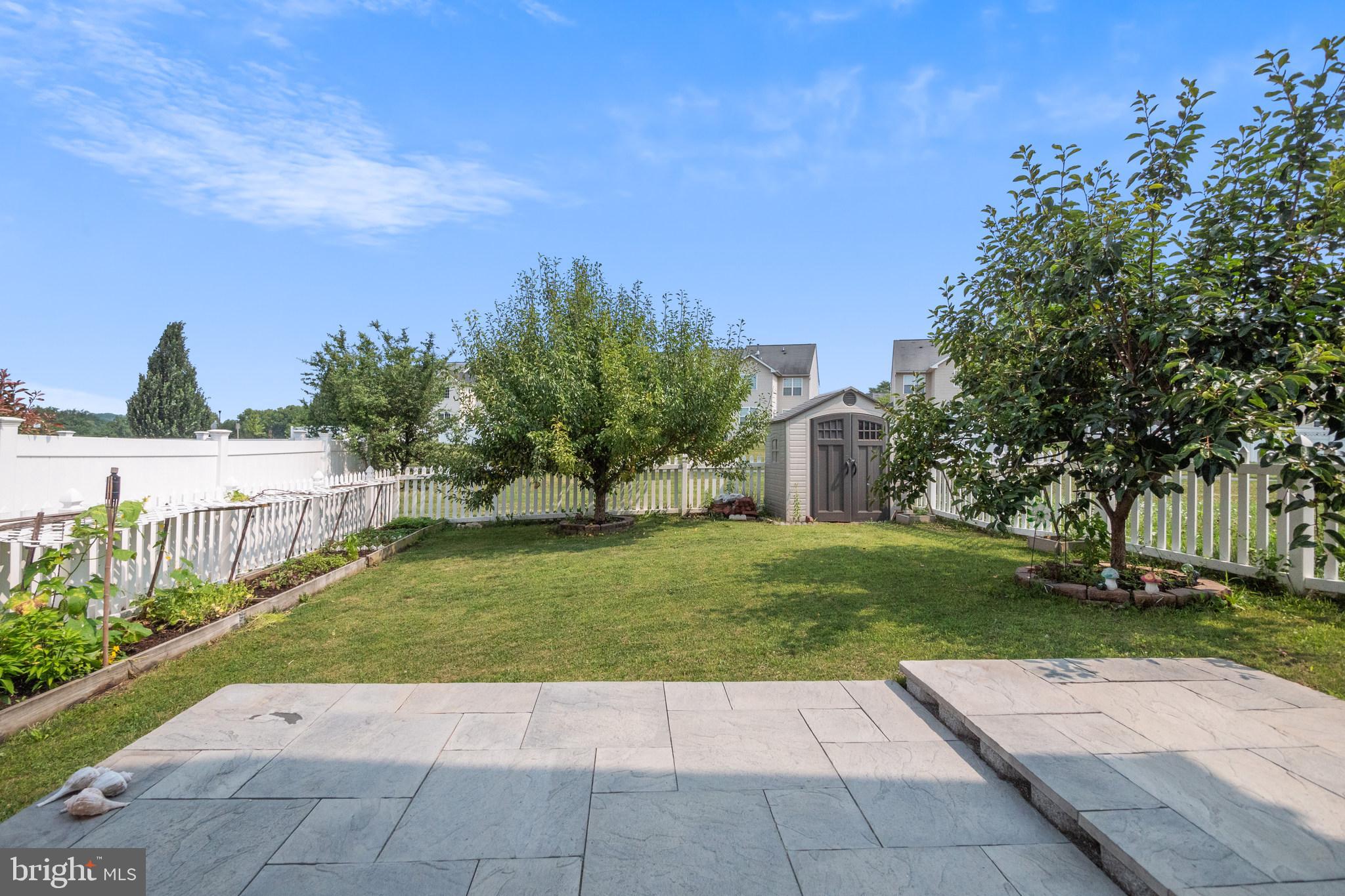 HAGERS CROSSING - Residential