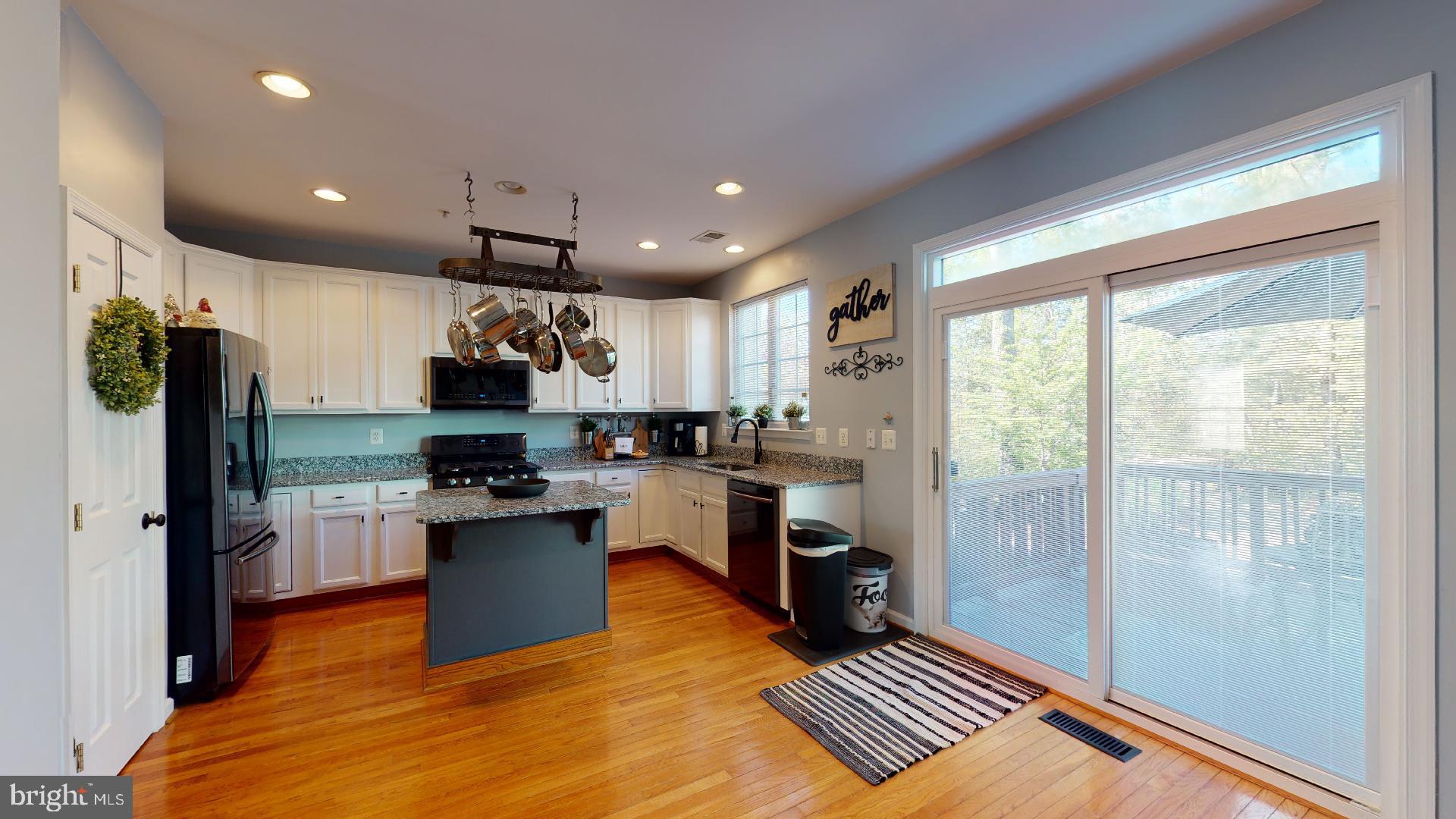 DAHLIA PARK OF WILDEWOOD - Residential