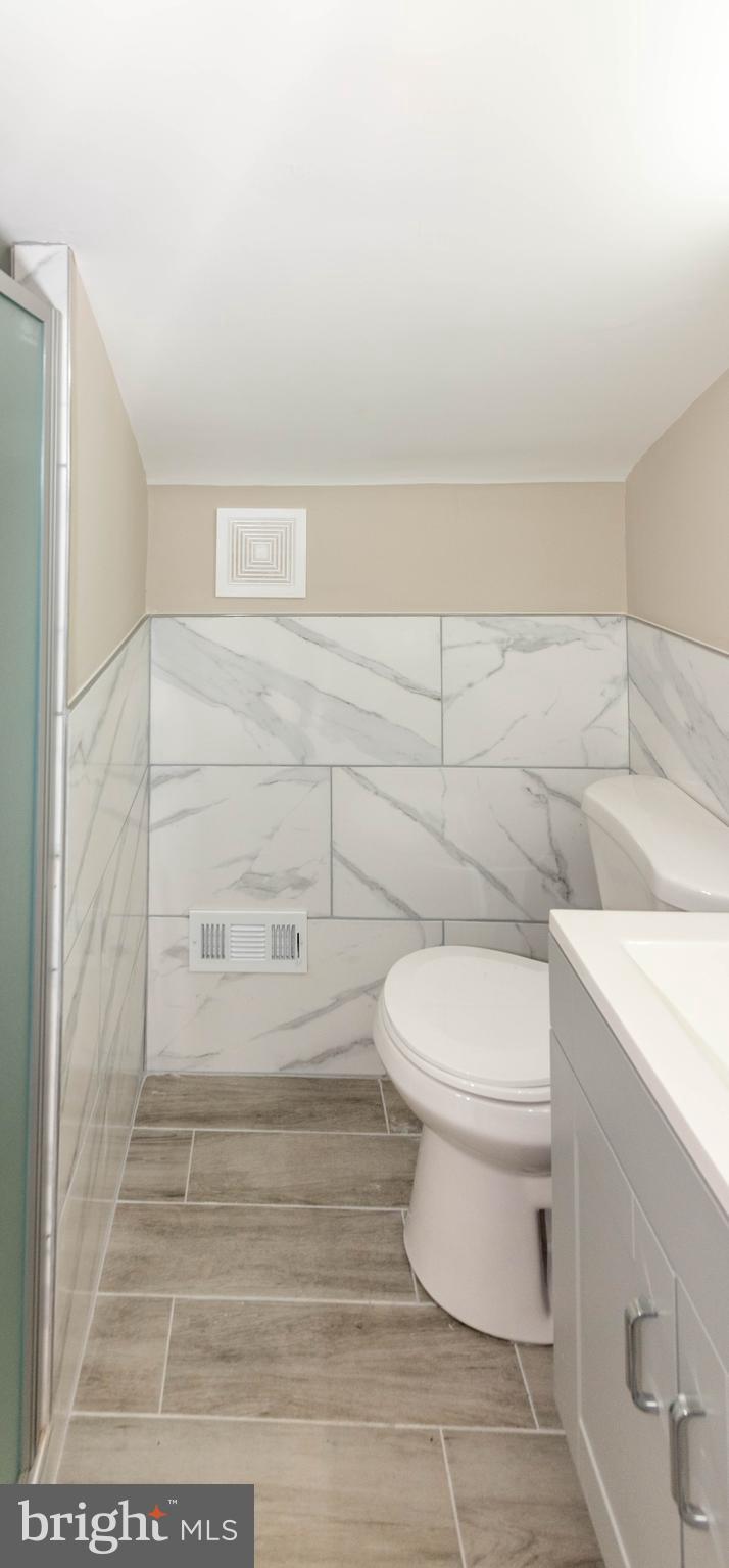 FRANKFORD - Residential