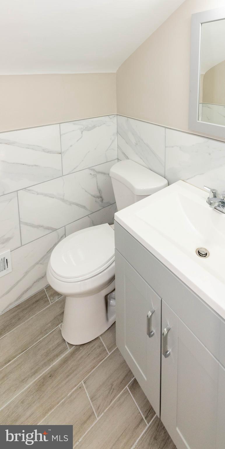 FRANKFORD - Residential