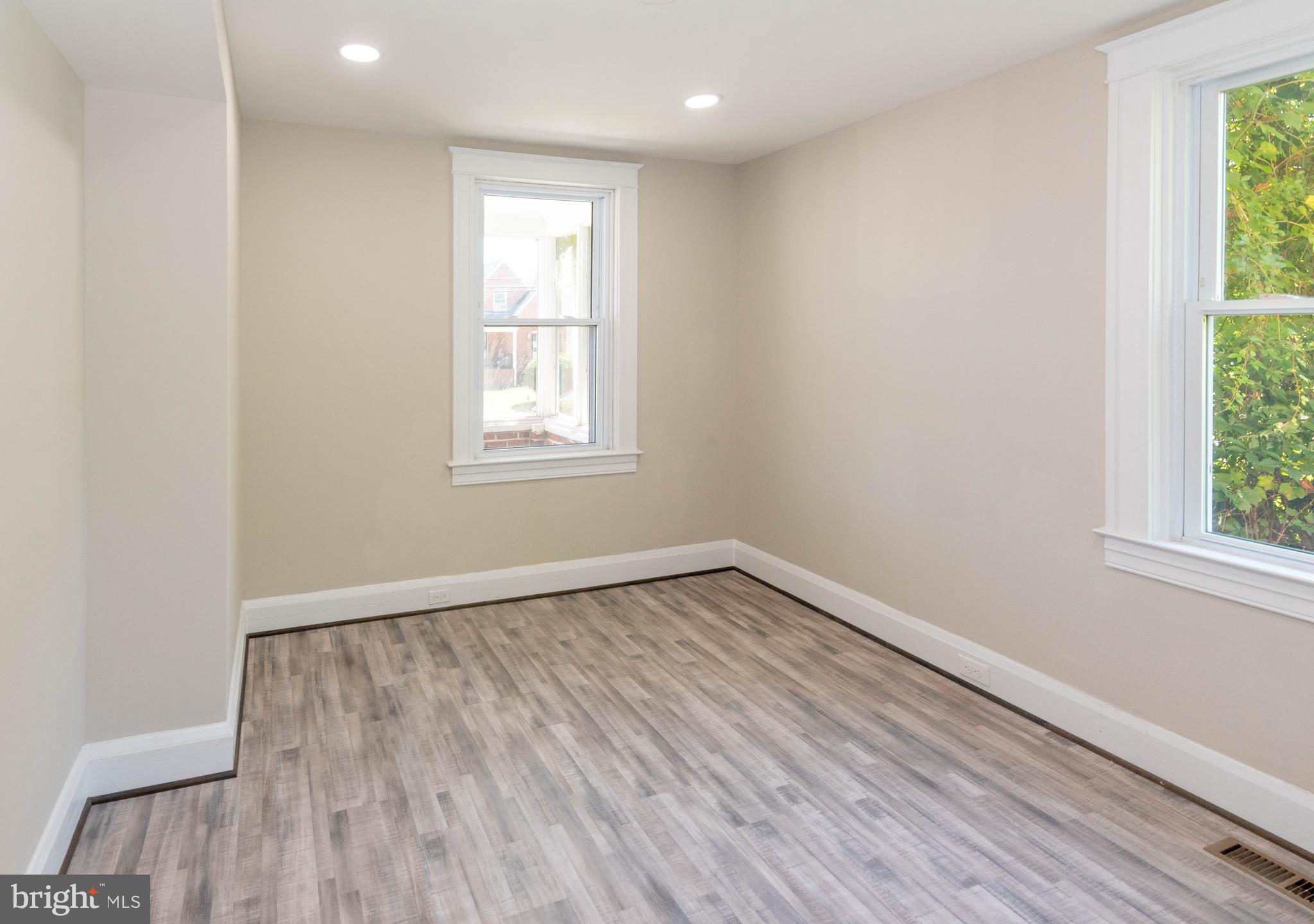 FRANKFORD - Residential