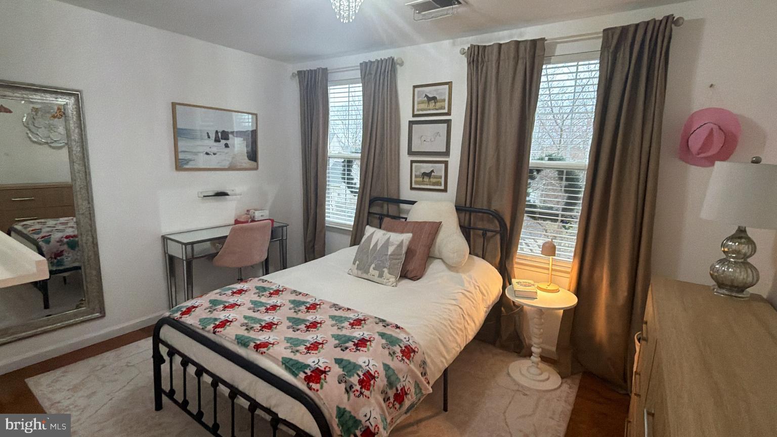 THE VILLAGES AT BRISTOL - Residential