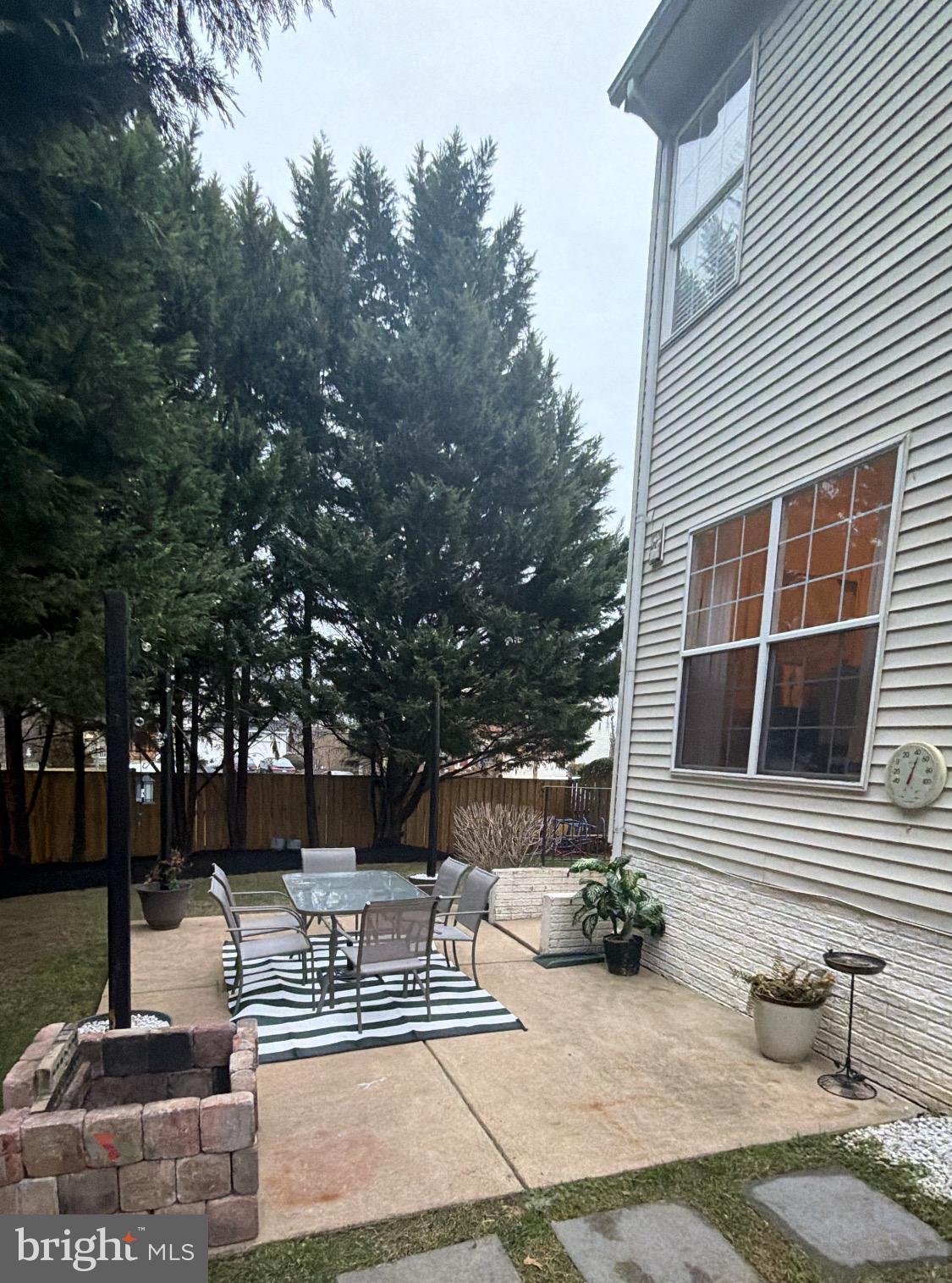 THE VILLAGES AT BRISTOL - Residential