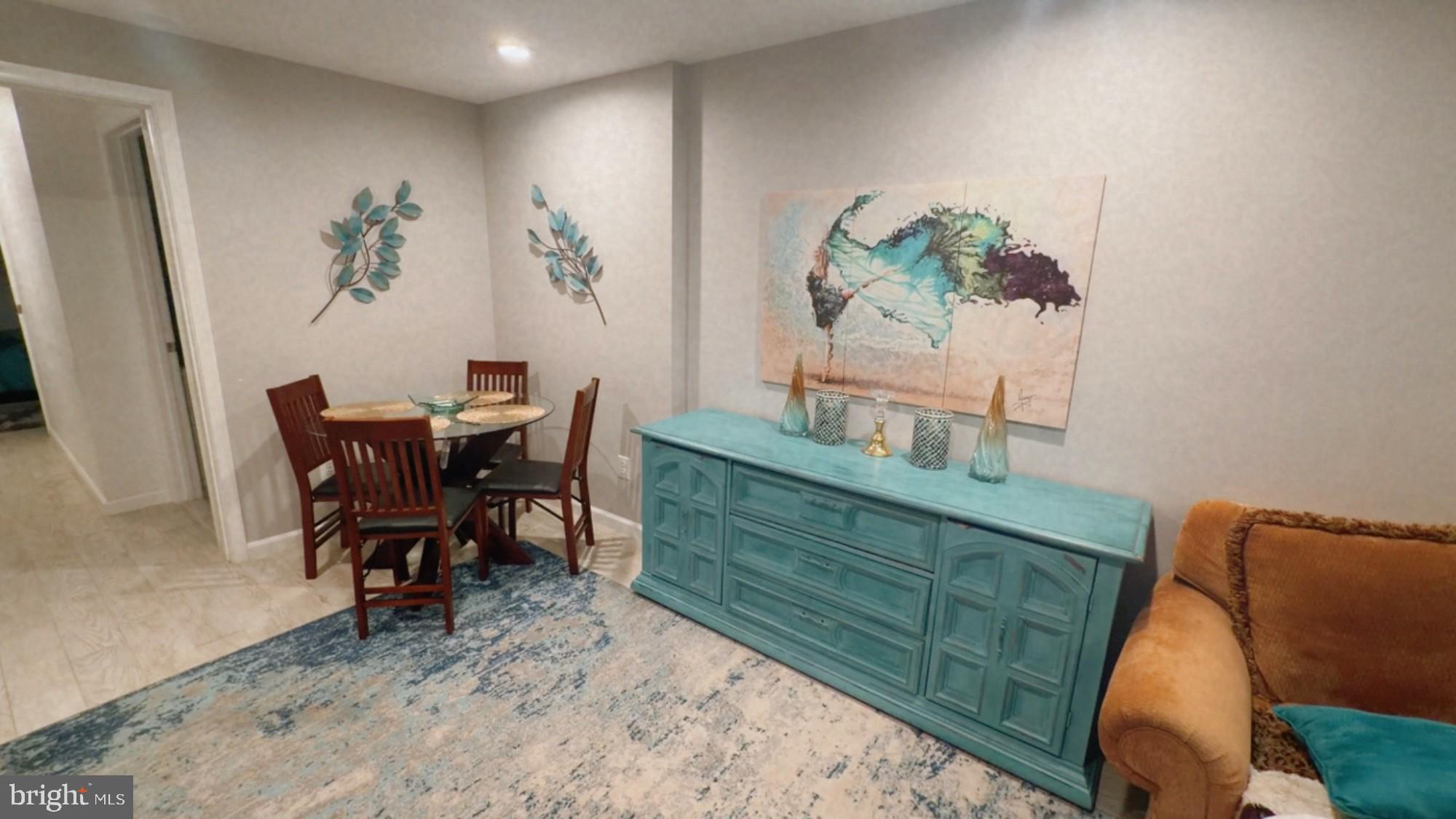 THE VILLAGES AT BRISTOL - Residential