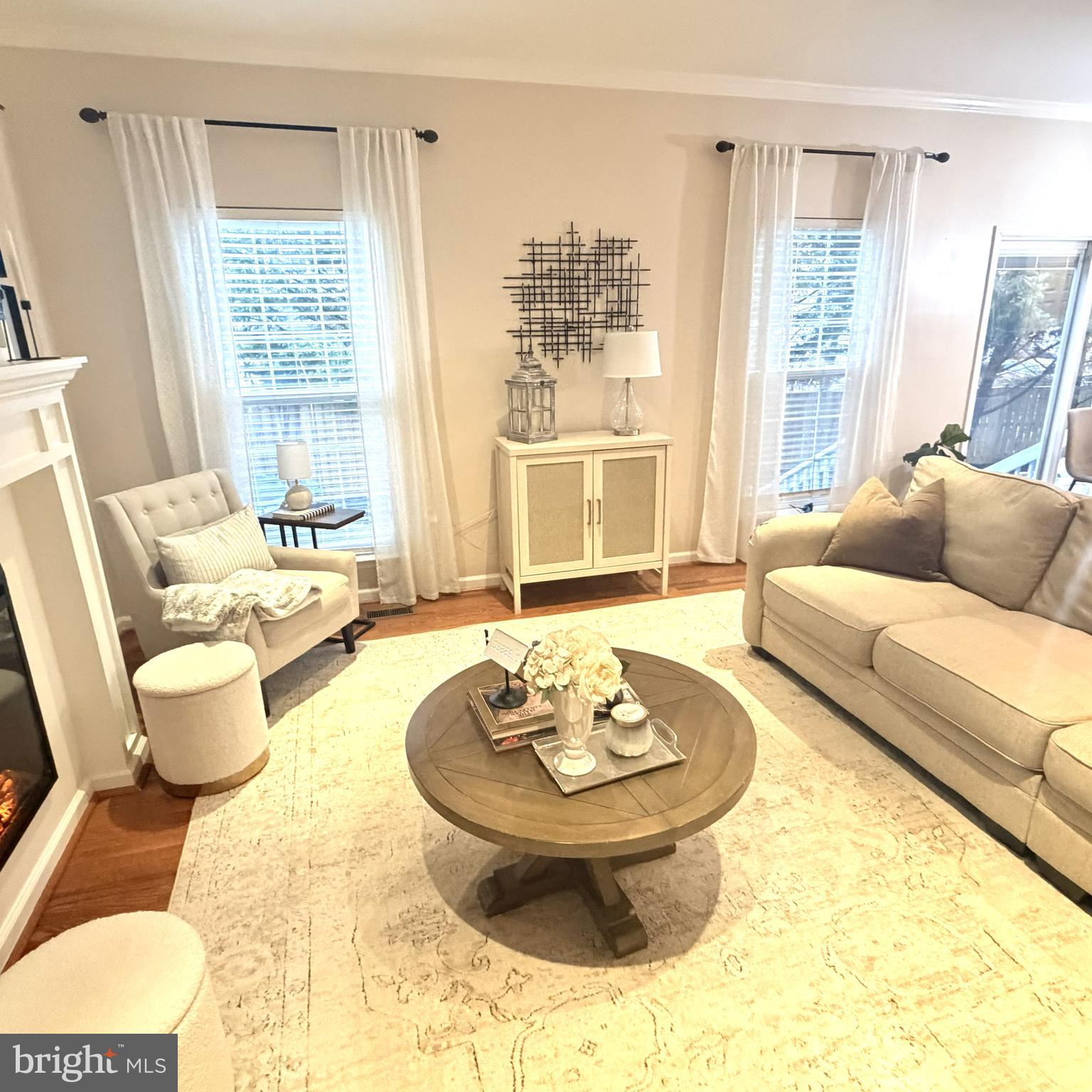 11998 YOUNGTREE COURT