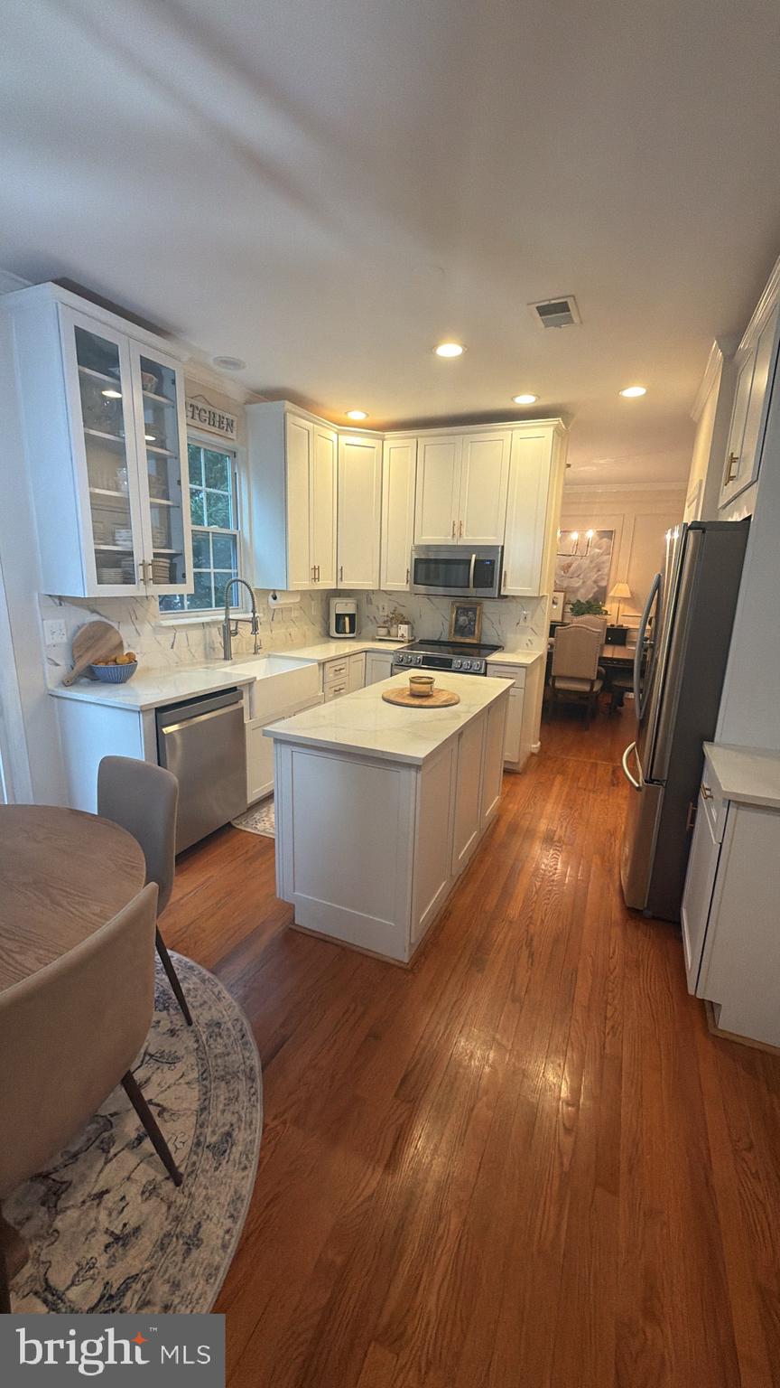 THE VILLAGES AT BRISTOL - Residential