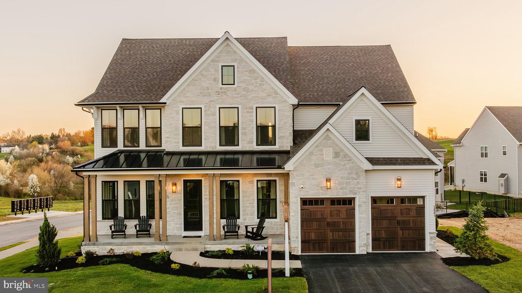 LEXINGTON POINTE - Residential