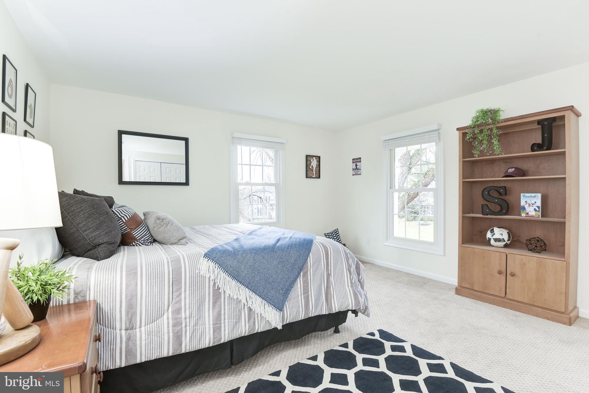 FOX HILLS - Residential