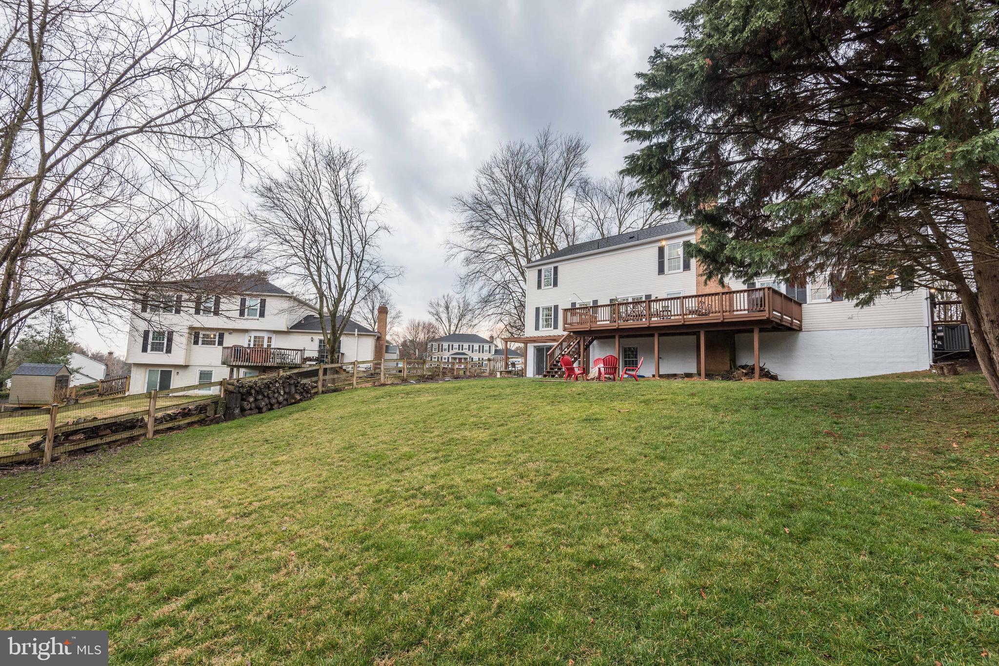 FOX HILLS - Residential