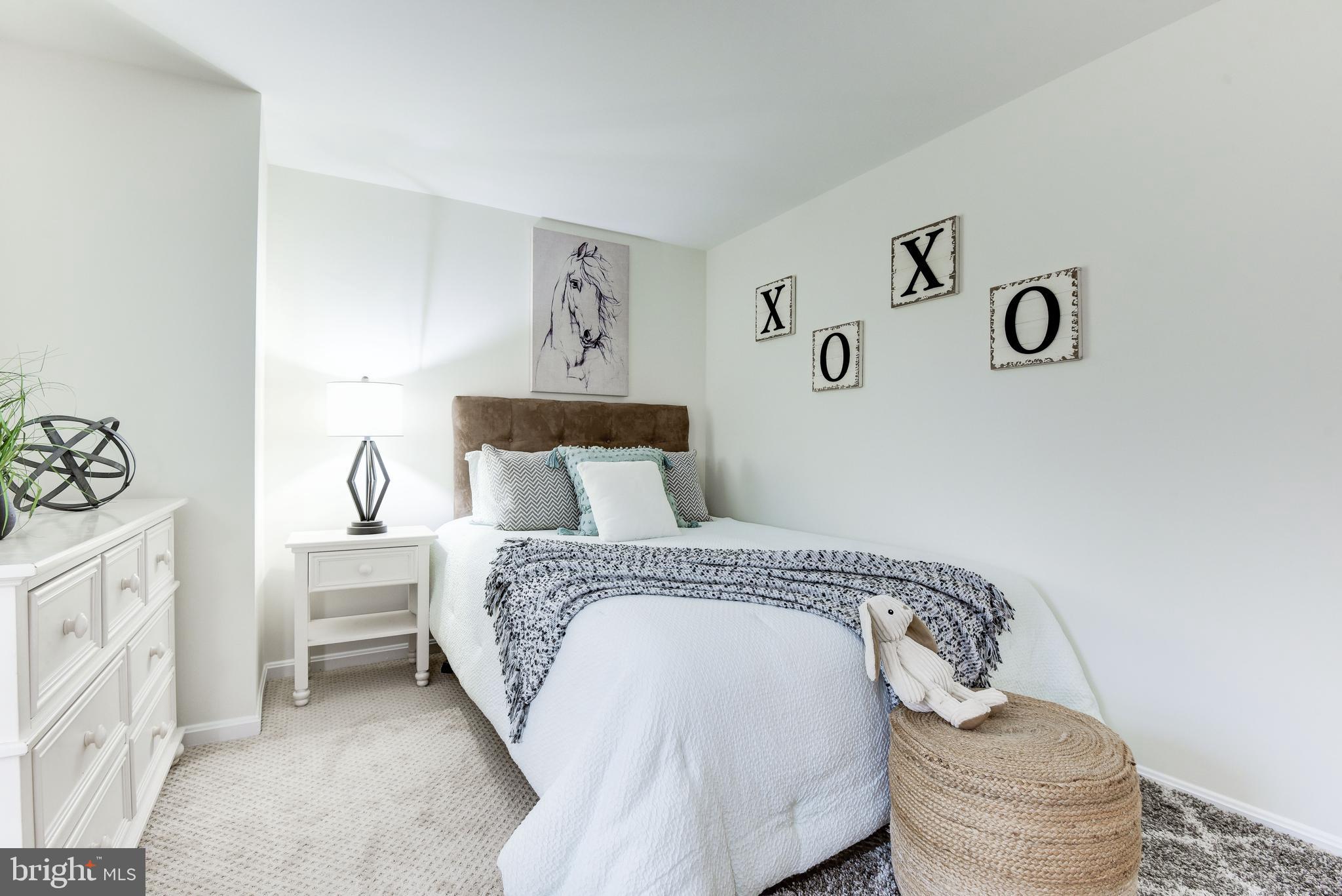 FOX HILLS - Residential