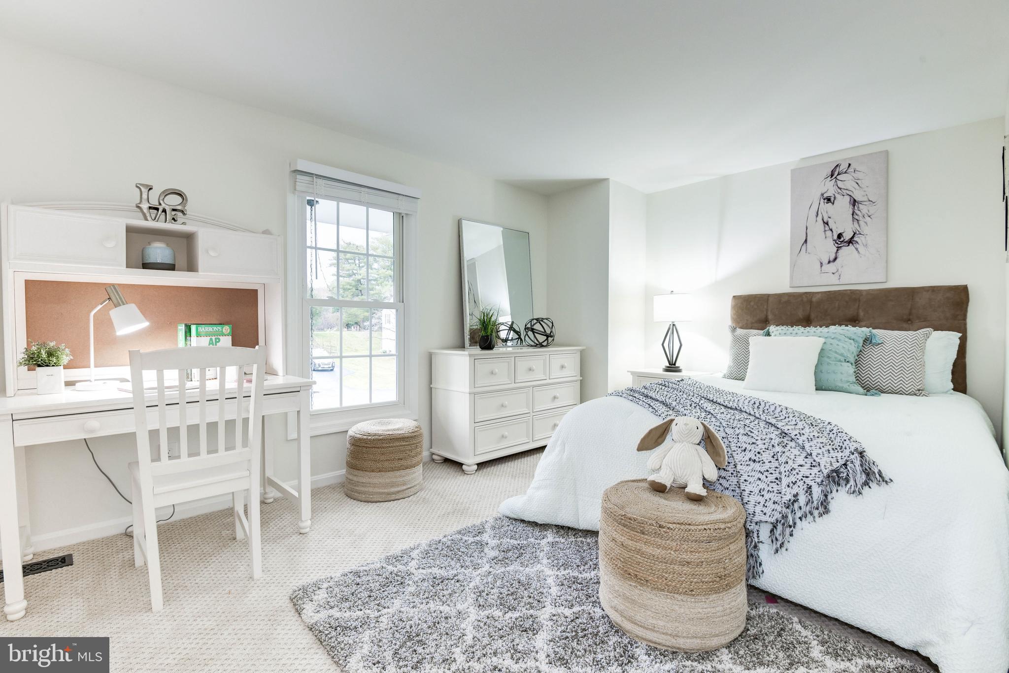 FOX HILLS - Residential