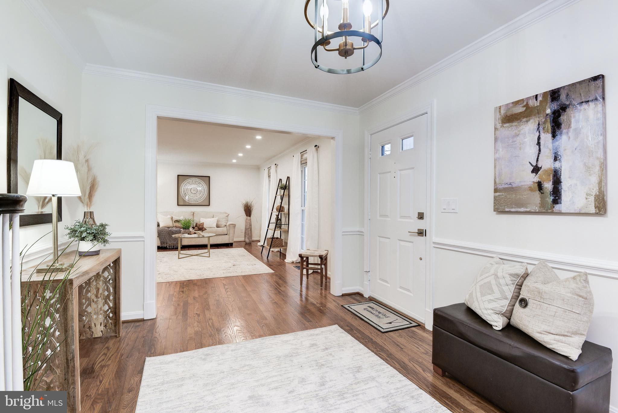 FOX HILLS - Residential