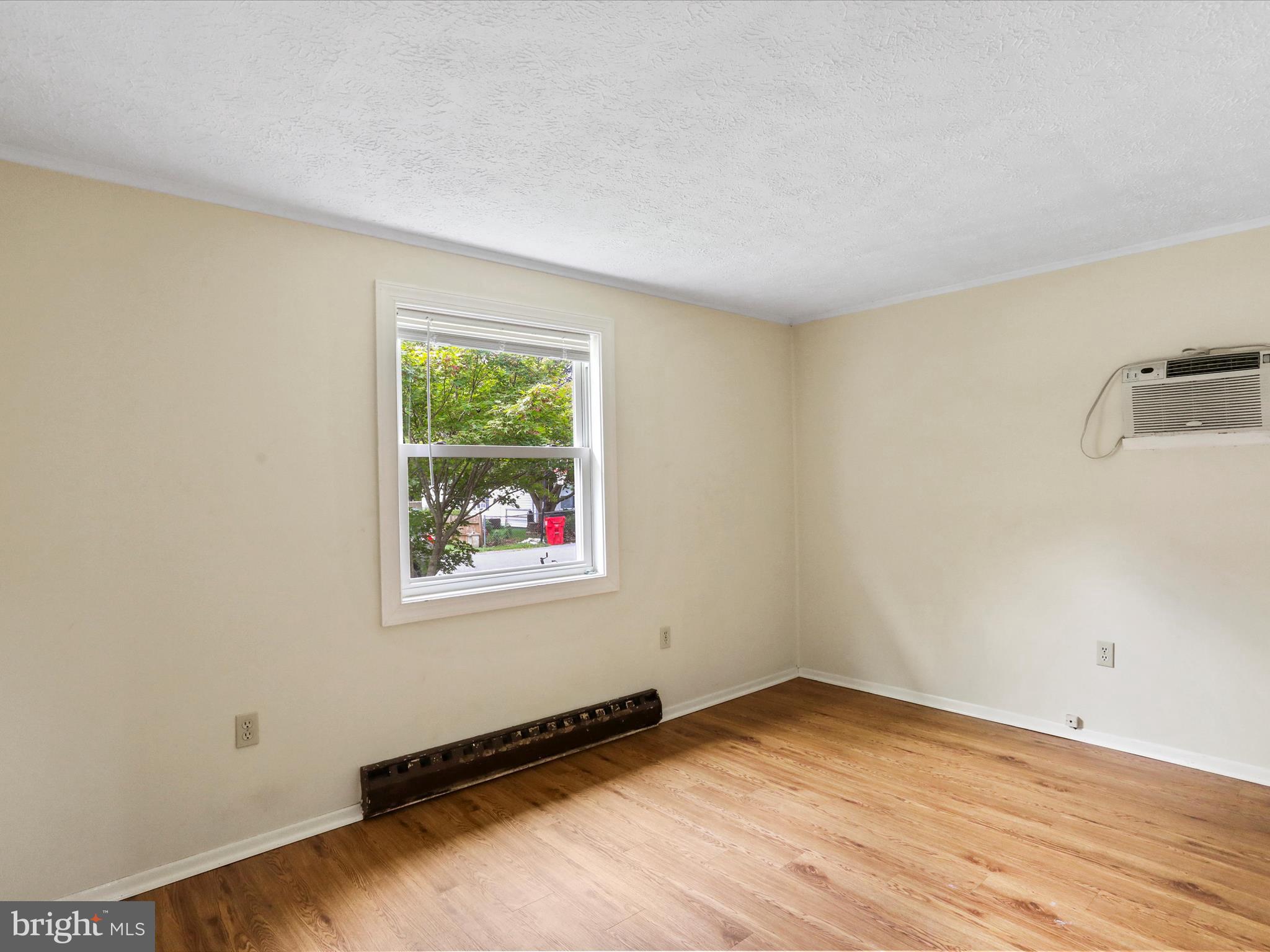 FOX GLEN - Residential