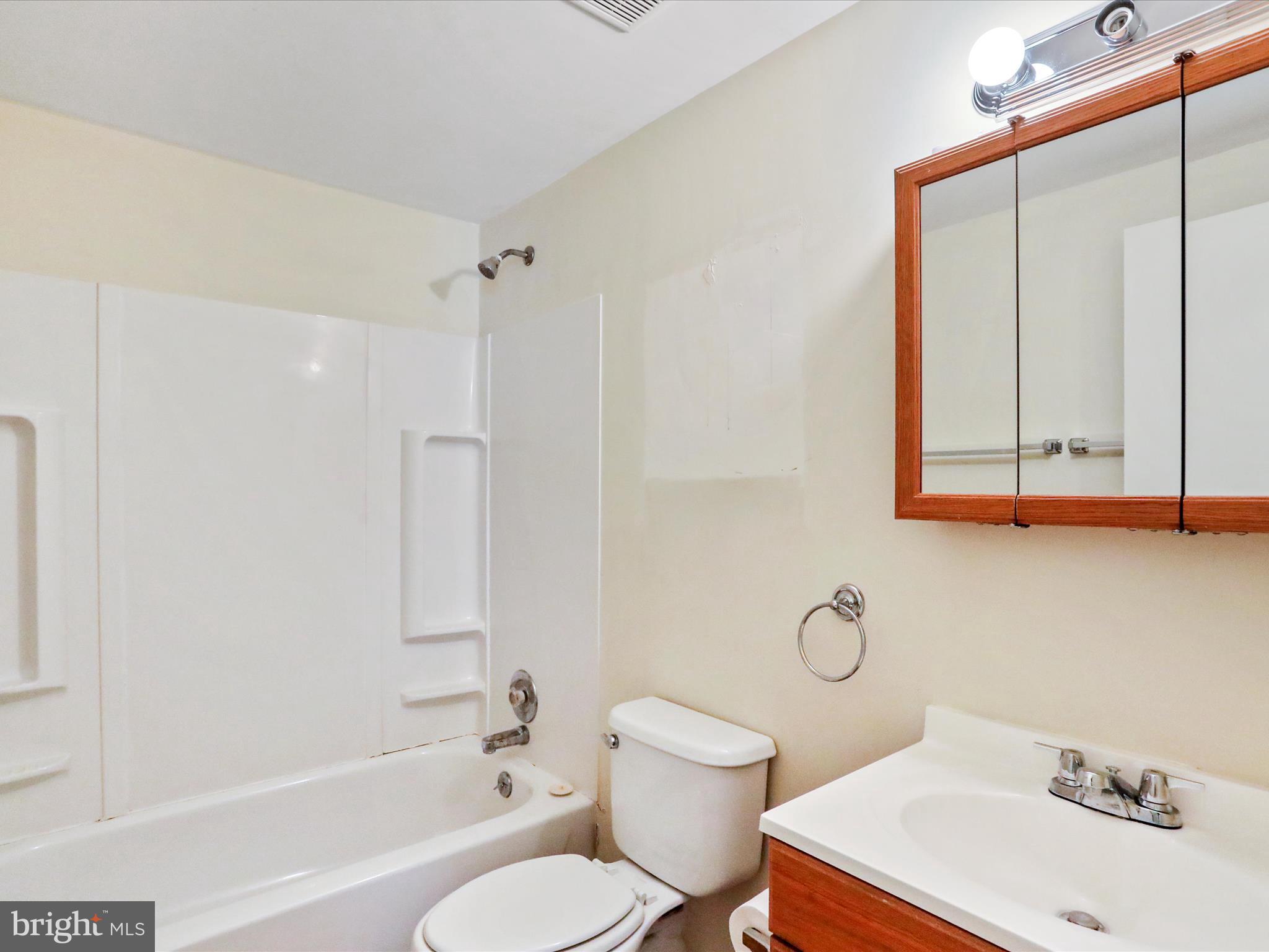 FOX GLEN - Residential