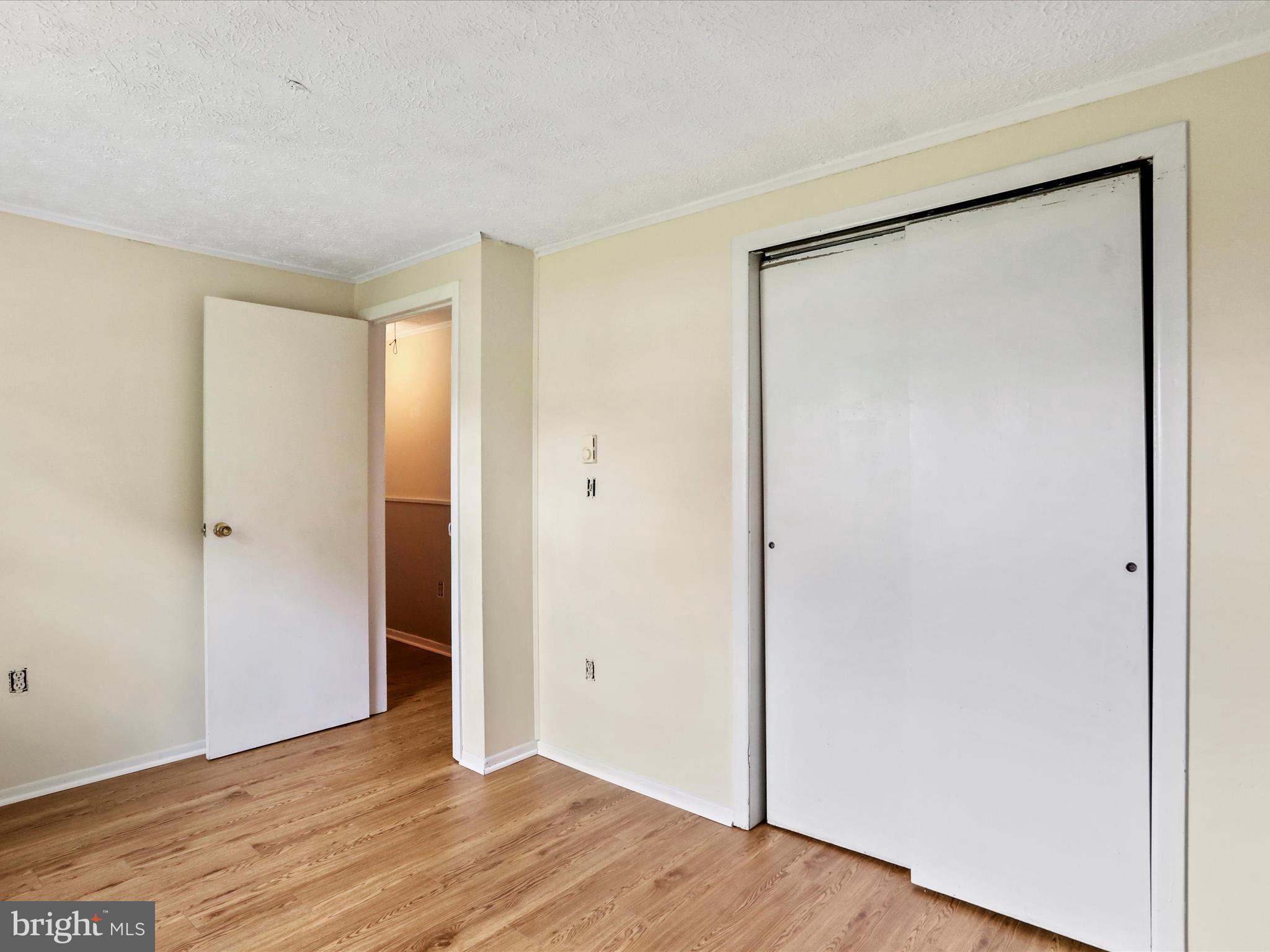 FOX GLEN - Residential