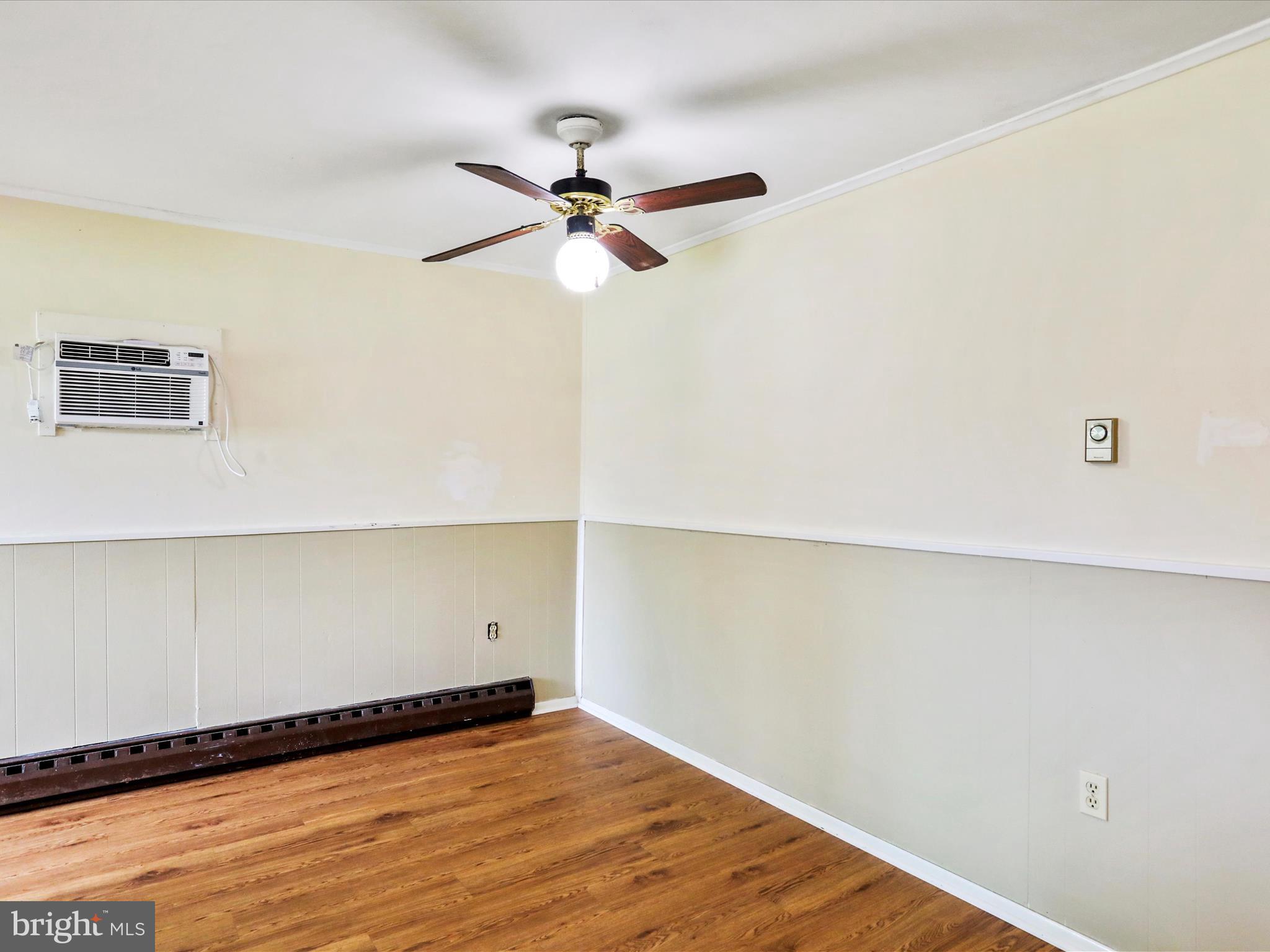 FOX GLEN - Residential