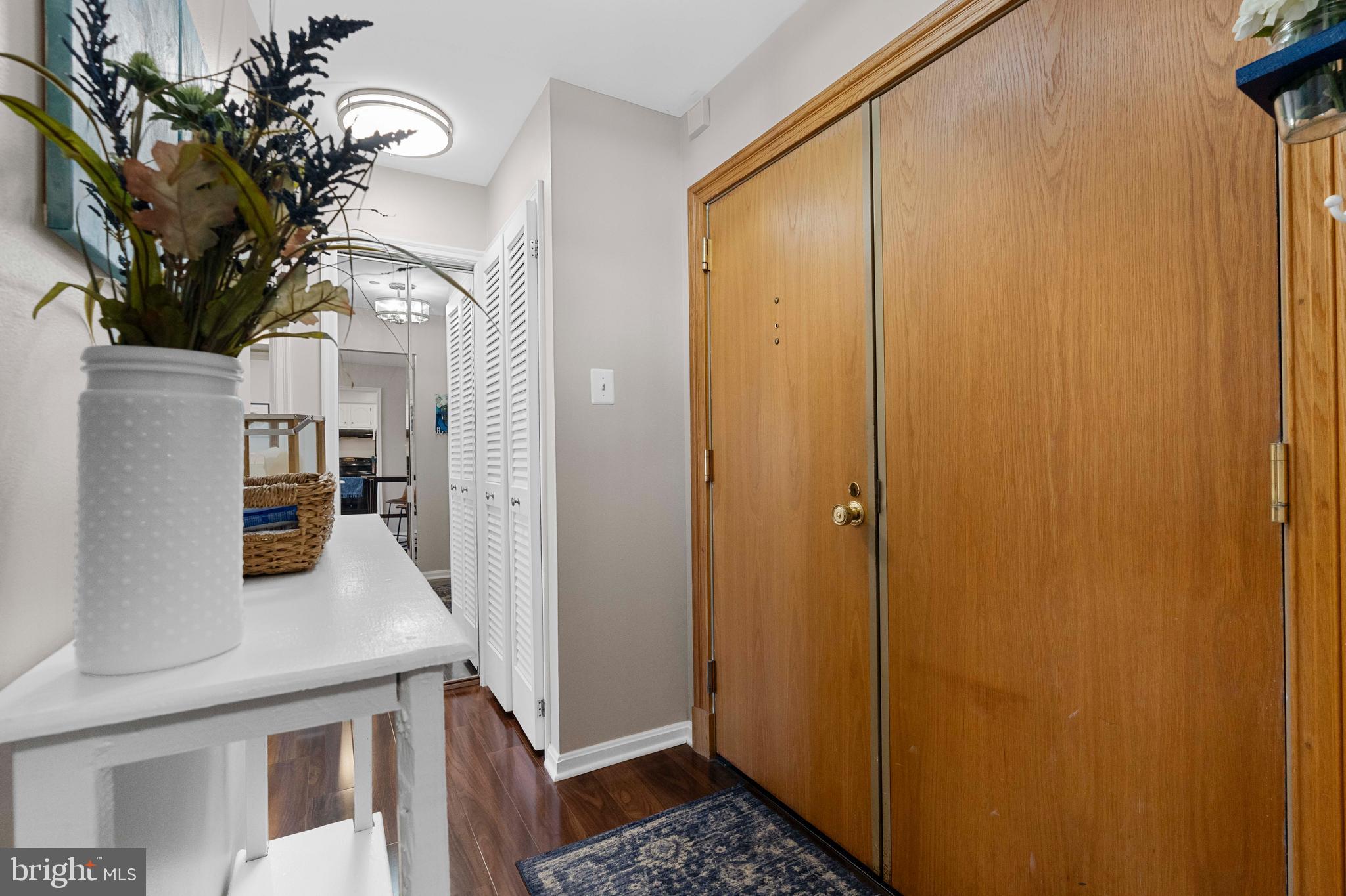 1301 N COURTHOUSE ROAD 1709